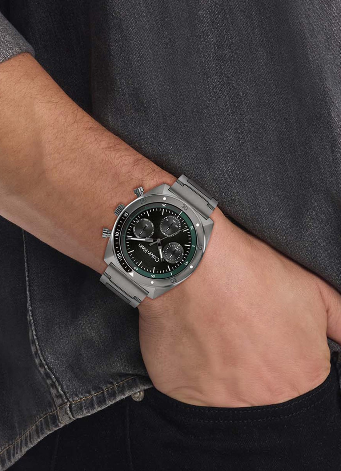 Calvin Klein Horloge CK25200466  - voorkant 4 antraciet