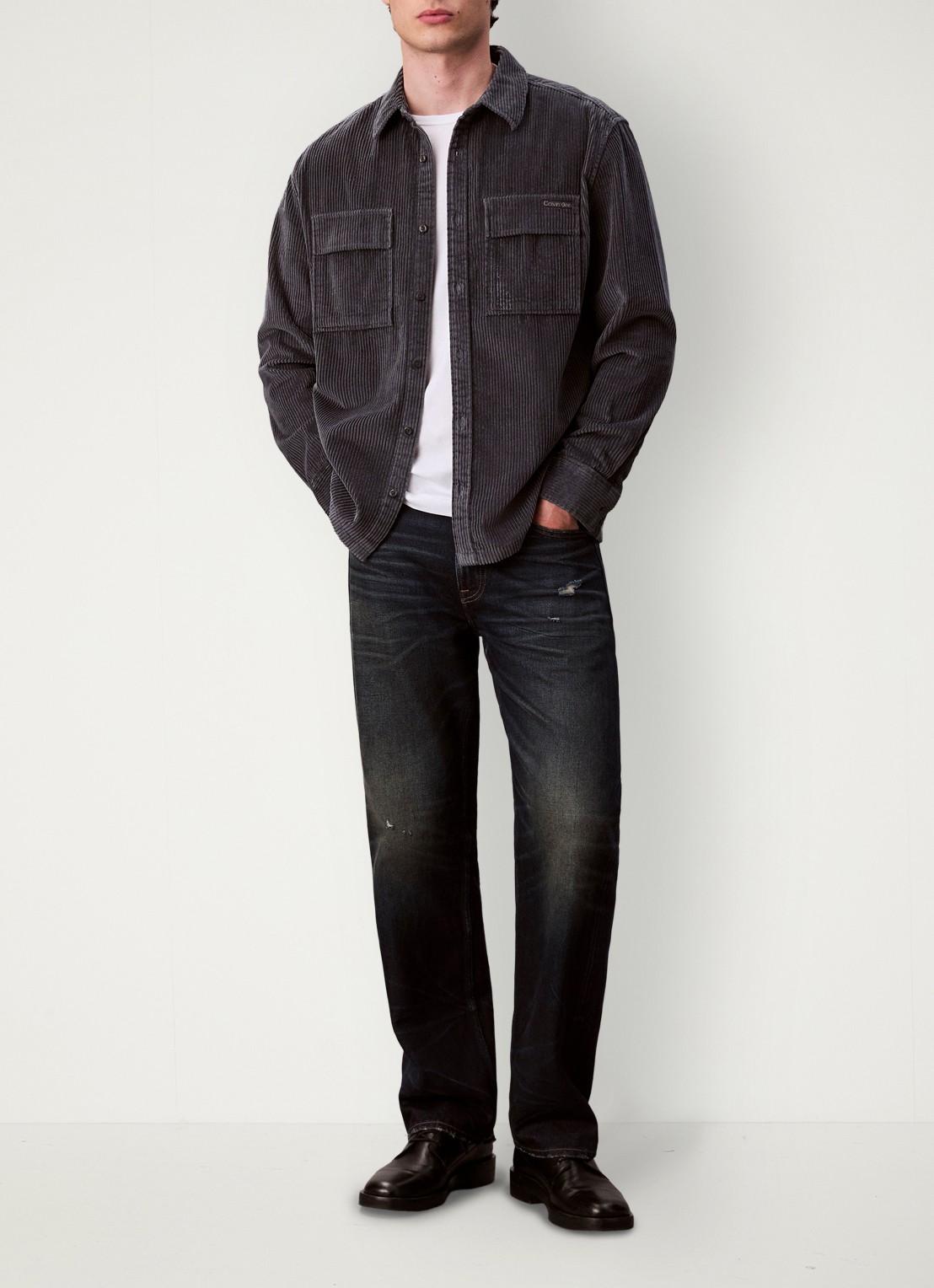 Calvin Klein Jack van corduroy met klepzakken - voorkant 3 donkerblauw