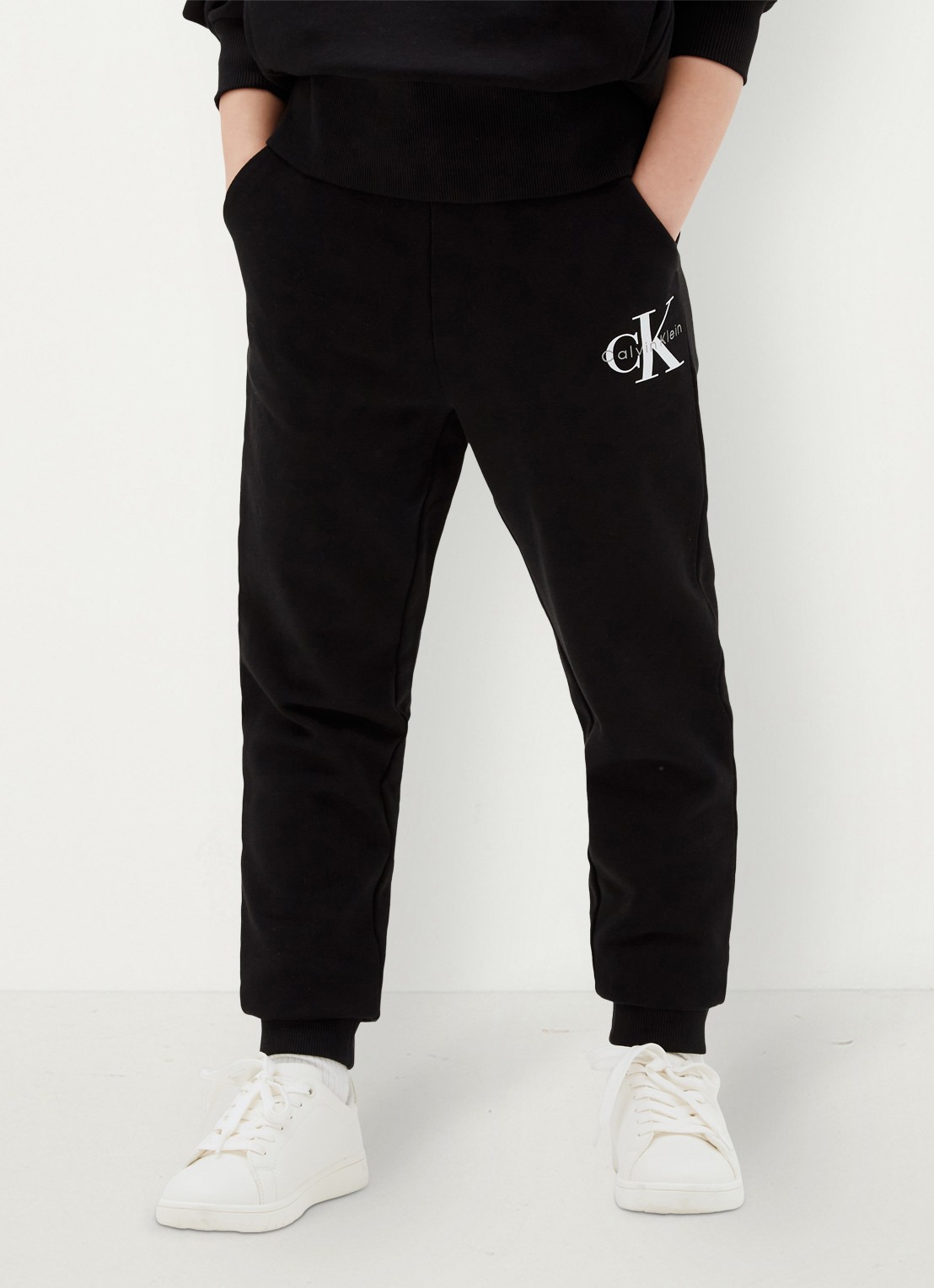 Calvin Klein Joggingbroek met logoborduring - detail 2 zwart