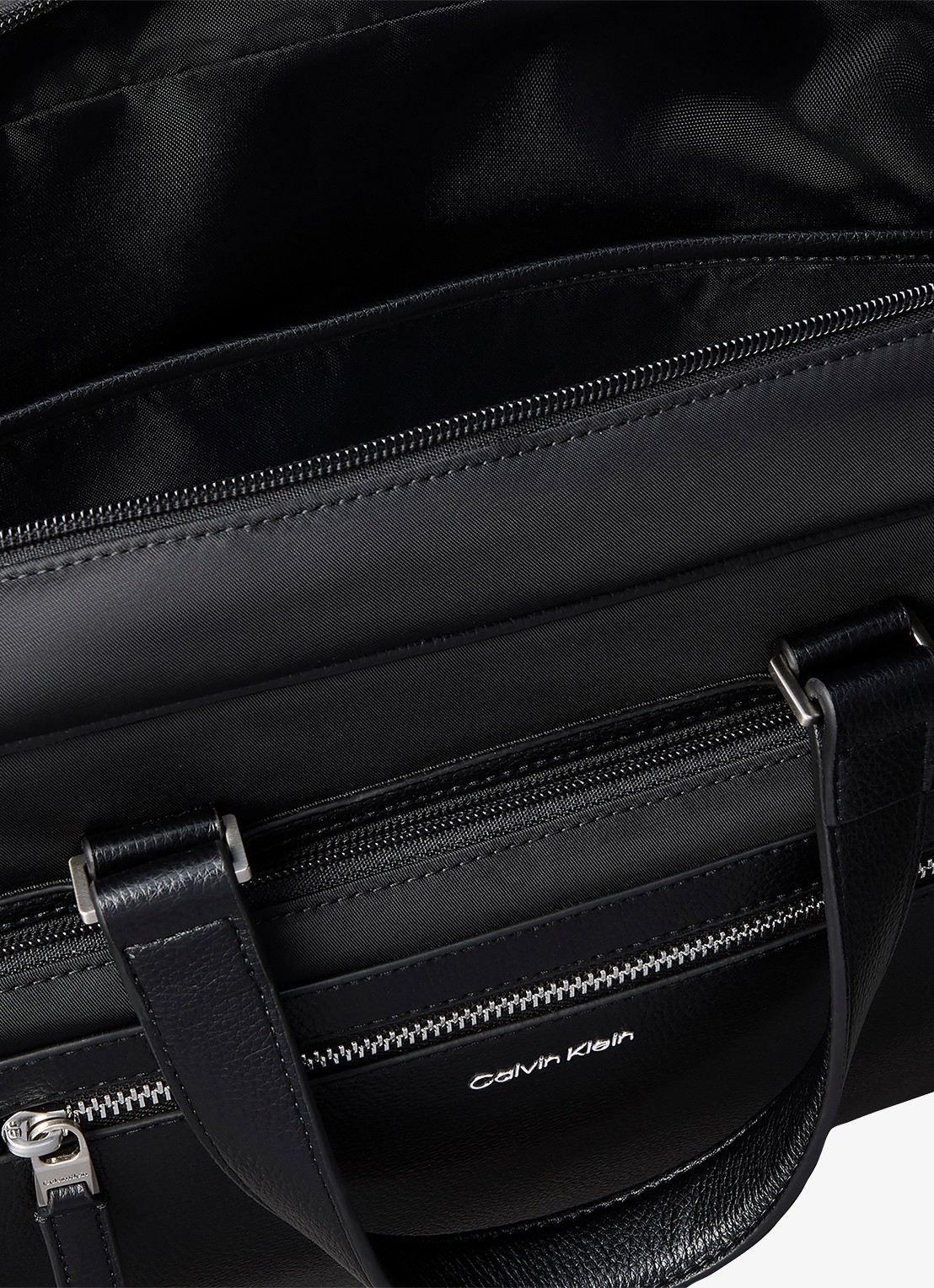 Calvin Klein Laptoptas met logo - detail 2 zwart