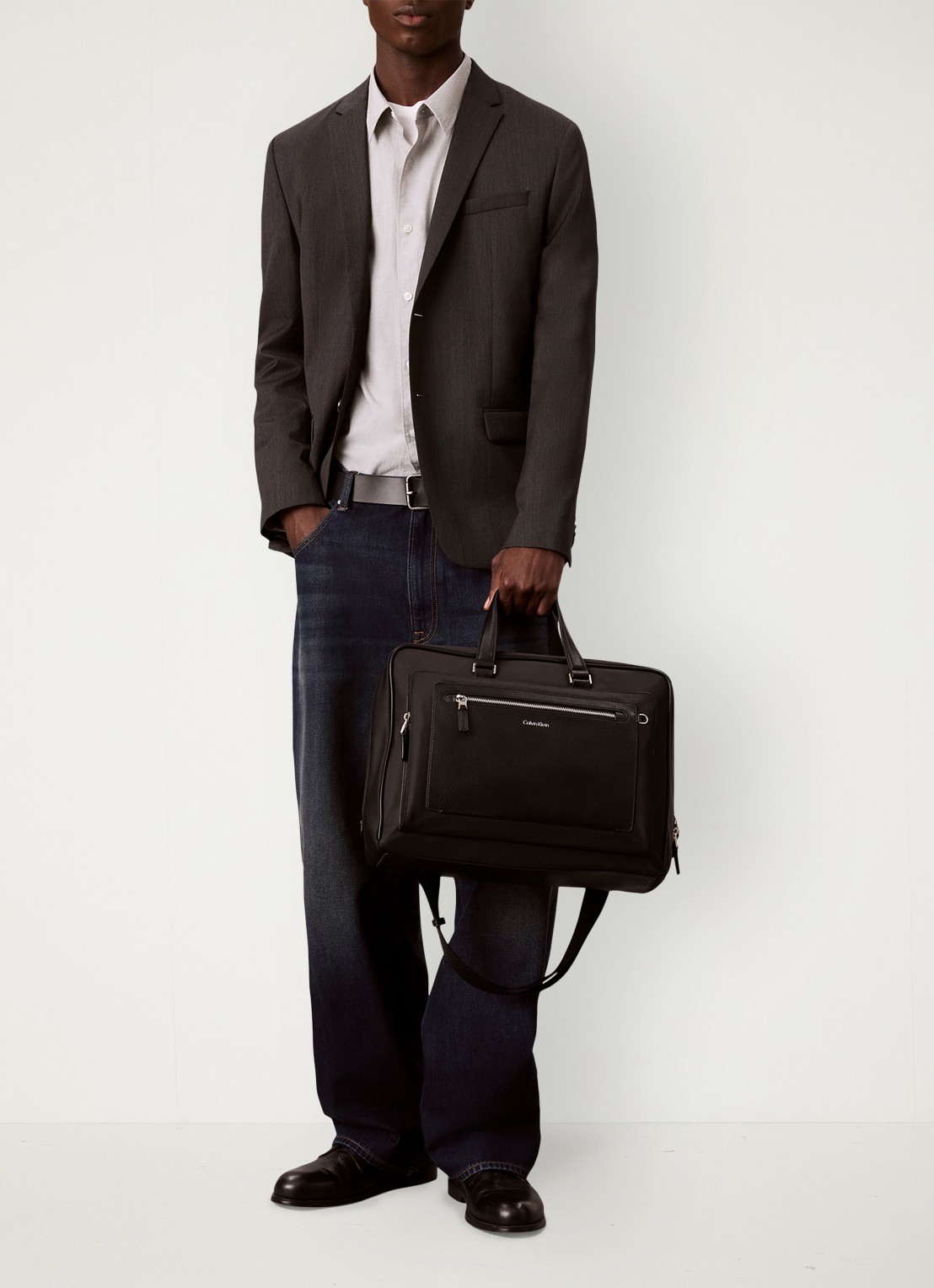 Calvin Klein Laptoptas met logo - voorkant 4 zwart