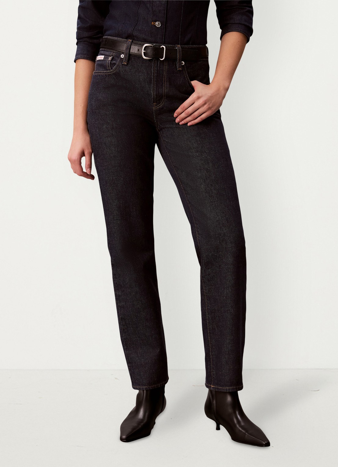 Calvin Klein Low waist straight leg jeans met steekzakken - detail 3 donkerblauw