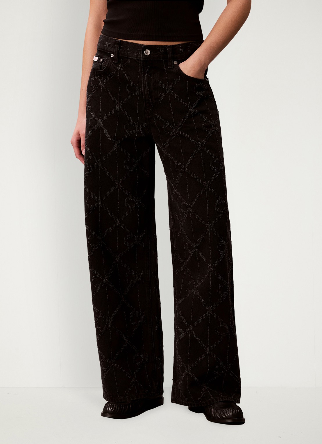 Calvin Klein Low waist wide fit jeans met logoprint - detail 3 zwart