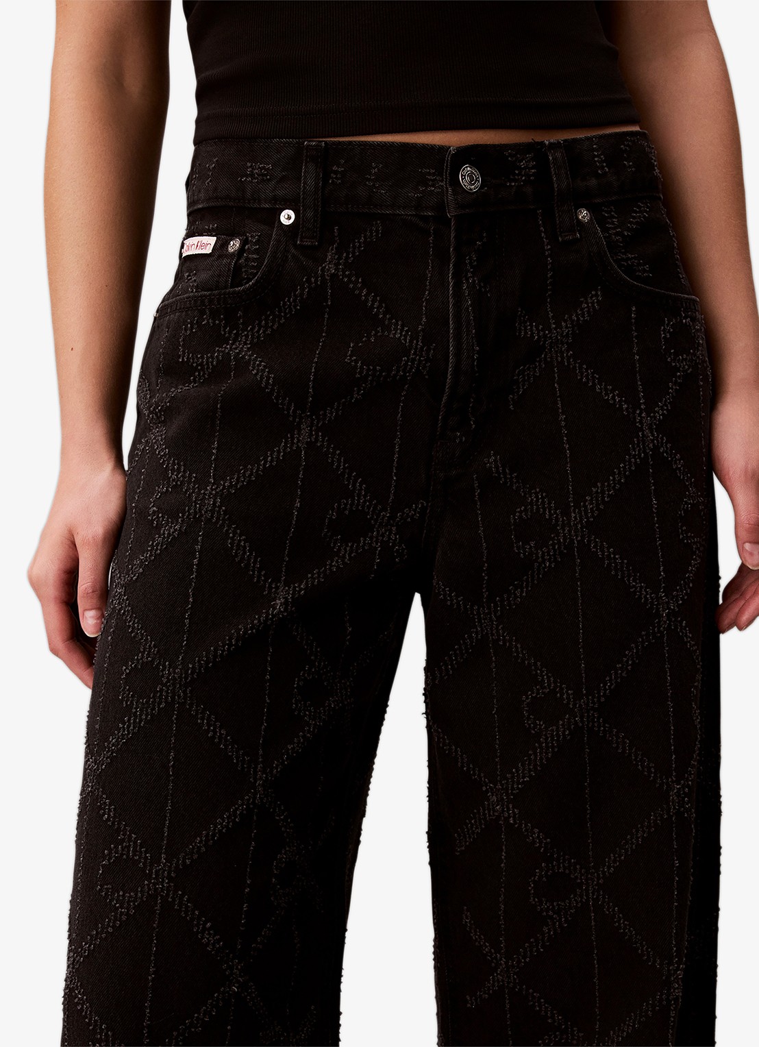 Calvin Klein Low waist wide fit jeans met logoprint - detail 4 zwart