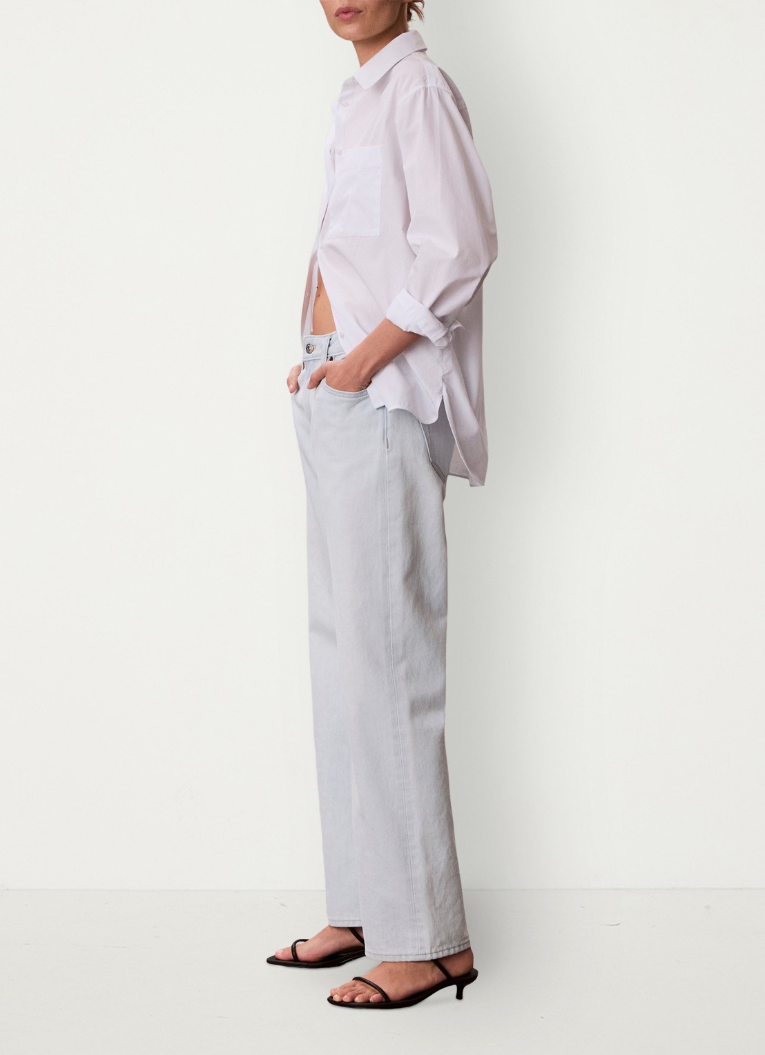 Calvin Klein Mid waist straight fit jeans met lichte wassing - detail 4 denim