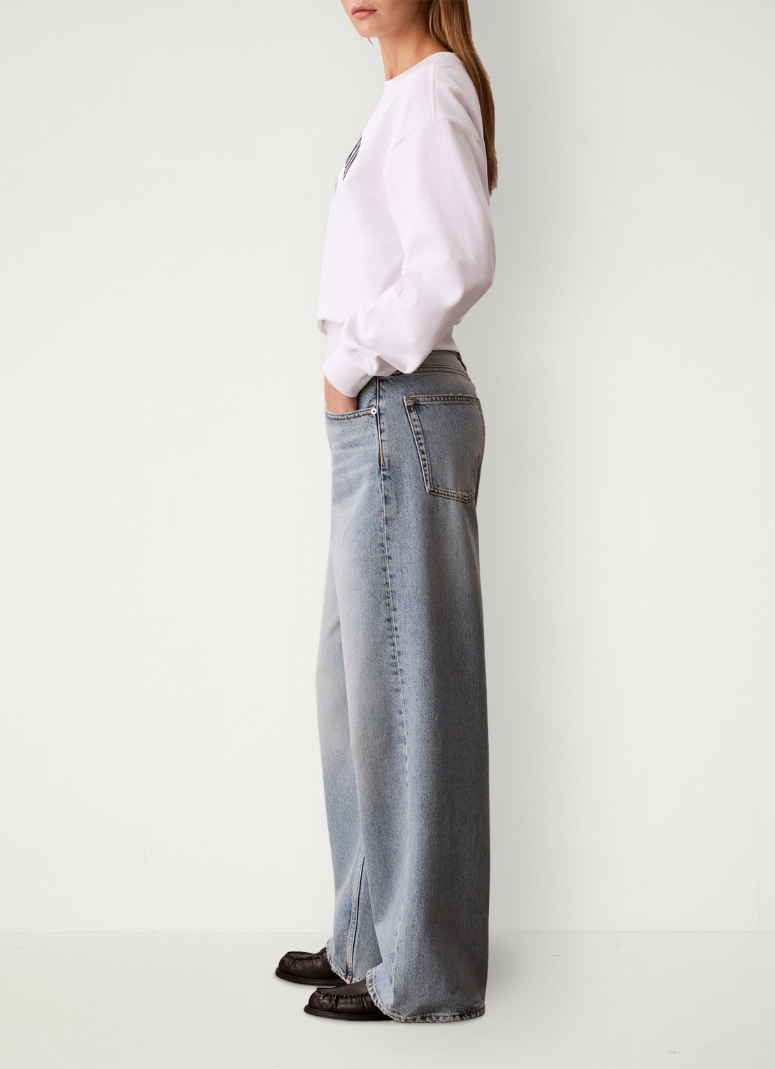 Calvin Klein Mid waist straight fit jeans met lichte wassing - detail 3 basset blue-scb /  blauw
