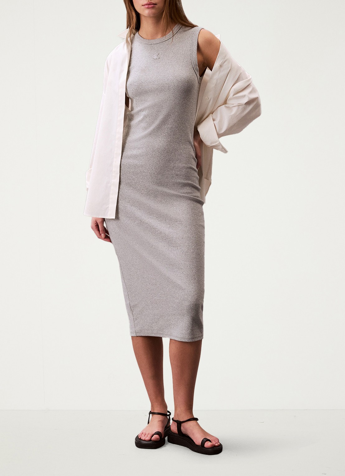 Calvin Klein Midi jurk met ribstructuur met logoborduring - voorkant 2 grijsmele