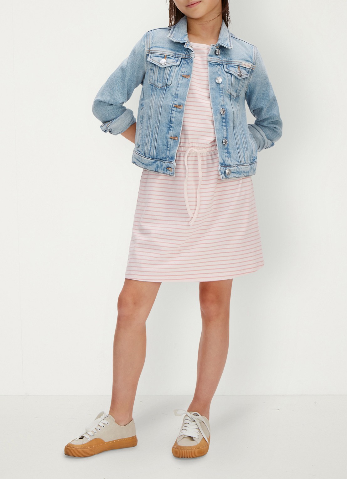 Calvin Klein Mini jurk met streepprint en steekzakken - detail roze