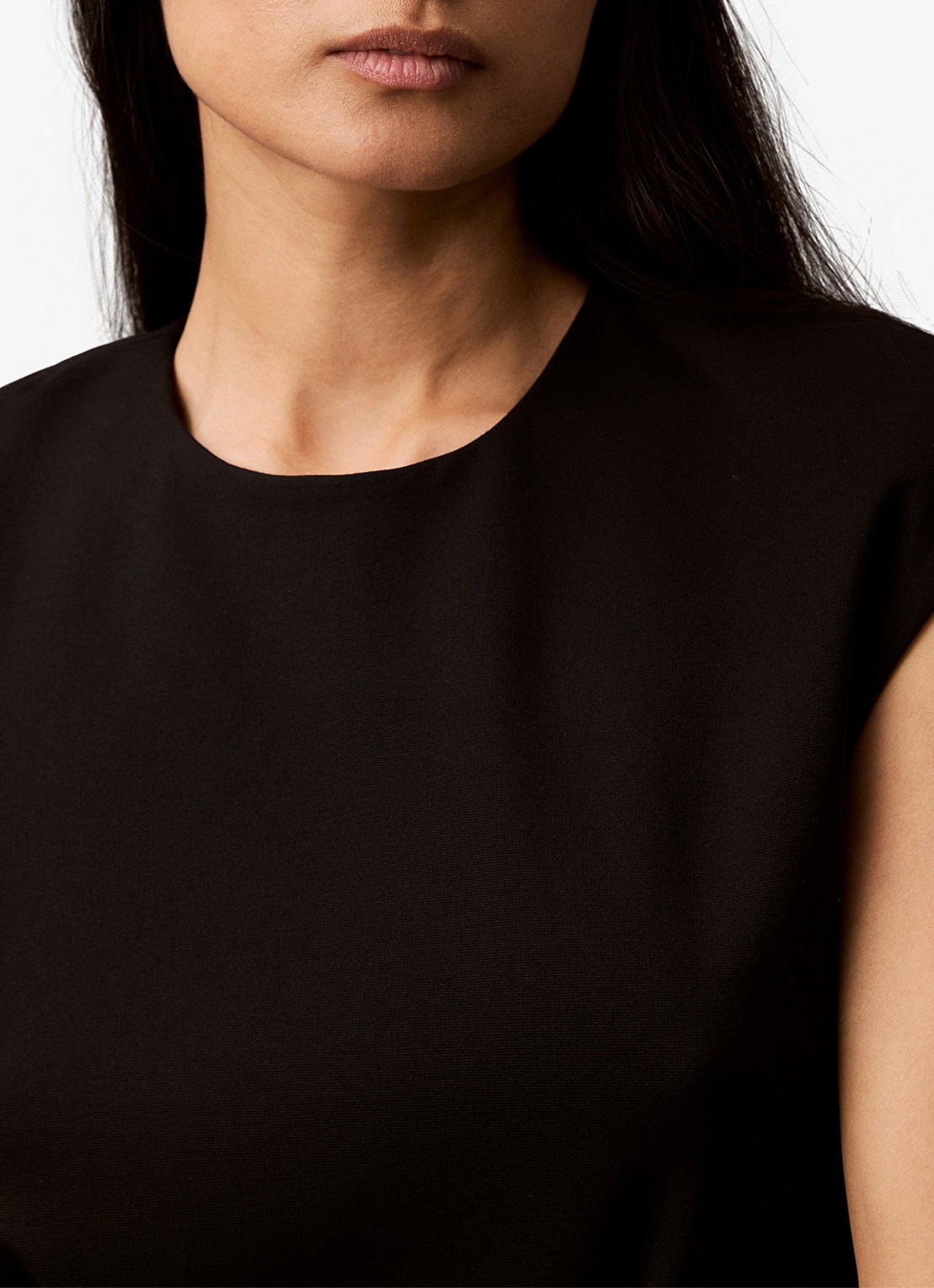 Calvin Klein Mini kokerjurk met ronde hals - detail 2 zwart