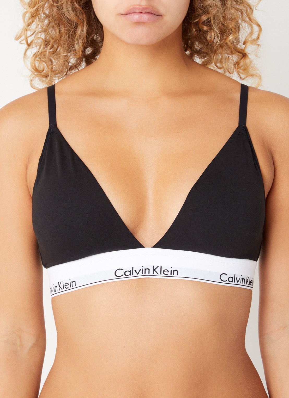 Calvin Klein Modern bralette met uitneembare vulling en logoband - detail 3 black / zwart