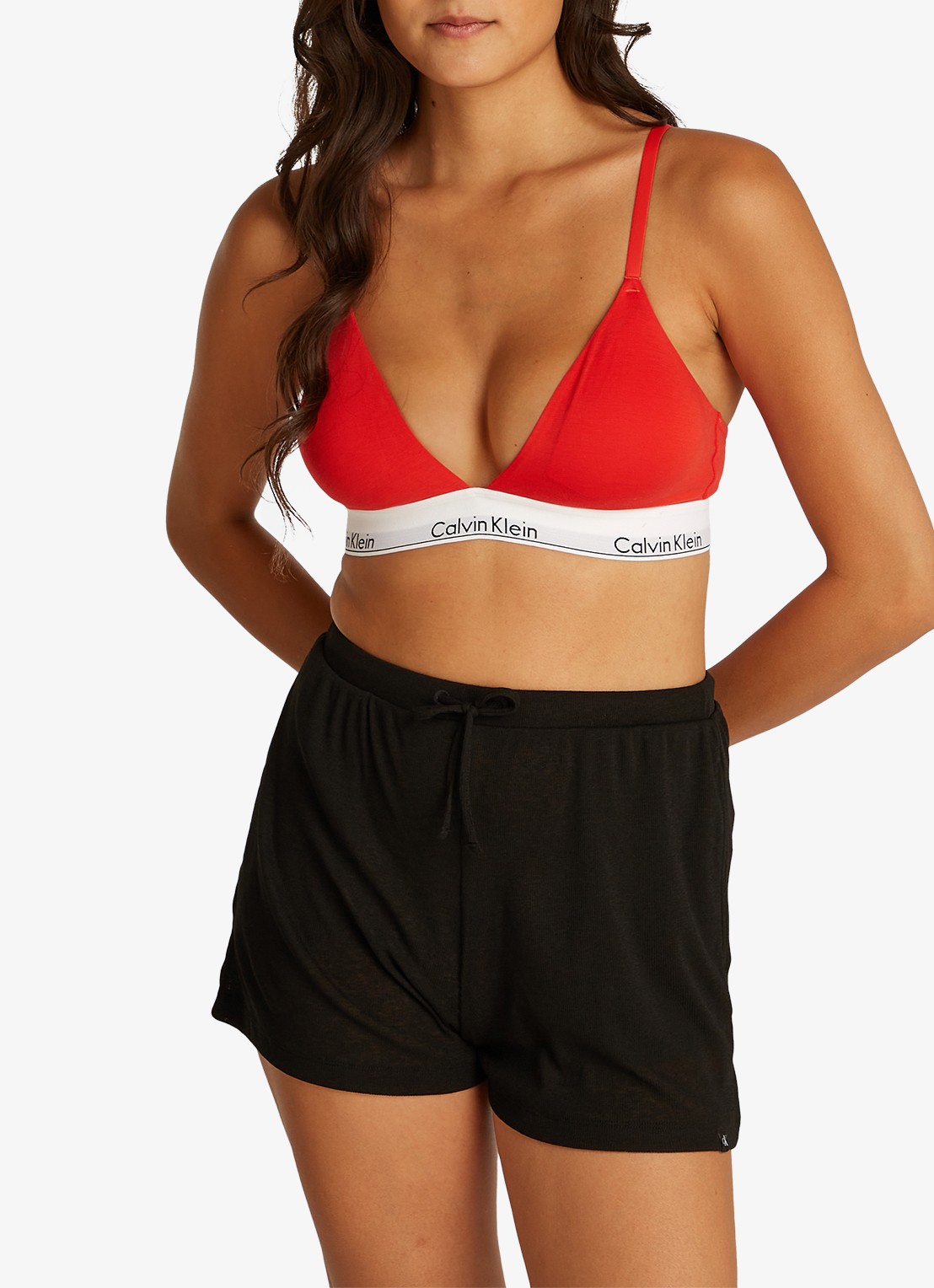 Calvin Klein Modern bralette met uitneembare vulling en logoband - voorkant 3 molten / rood