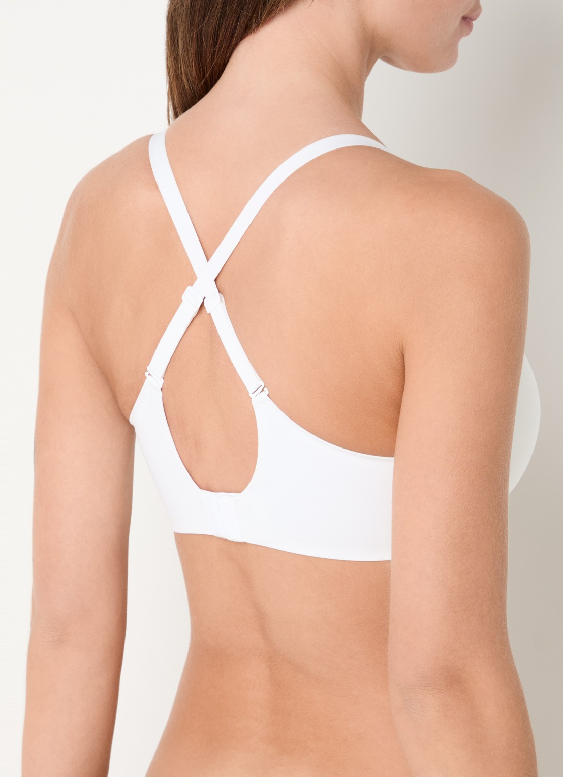 Calvin Klein Perfectly Fit beugelloze plunge T-shirt bh - detail 6 wit