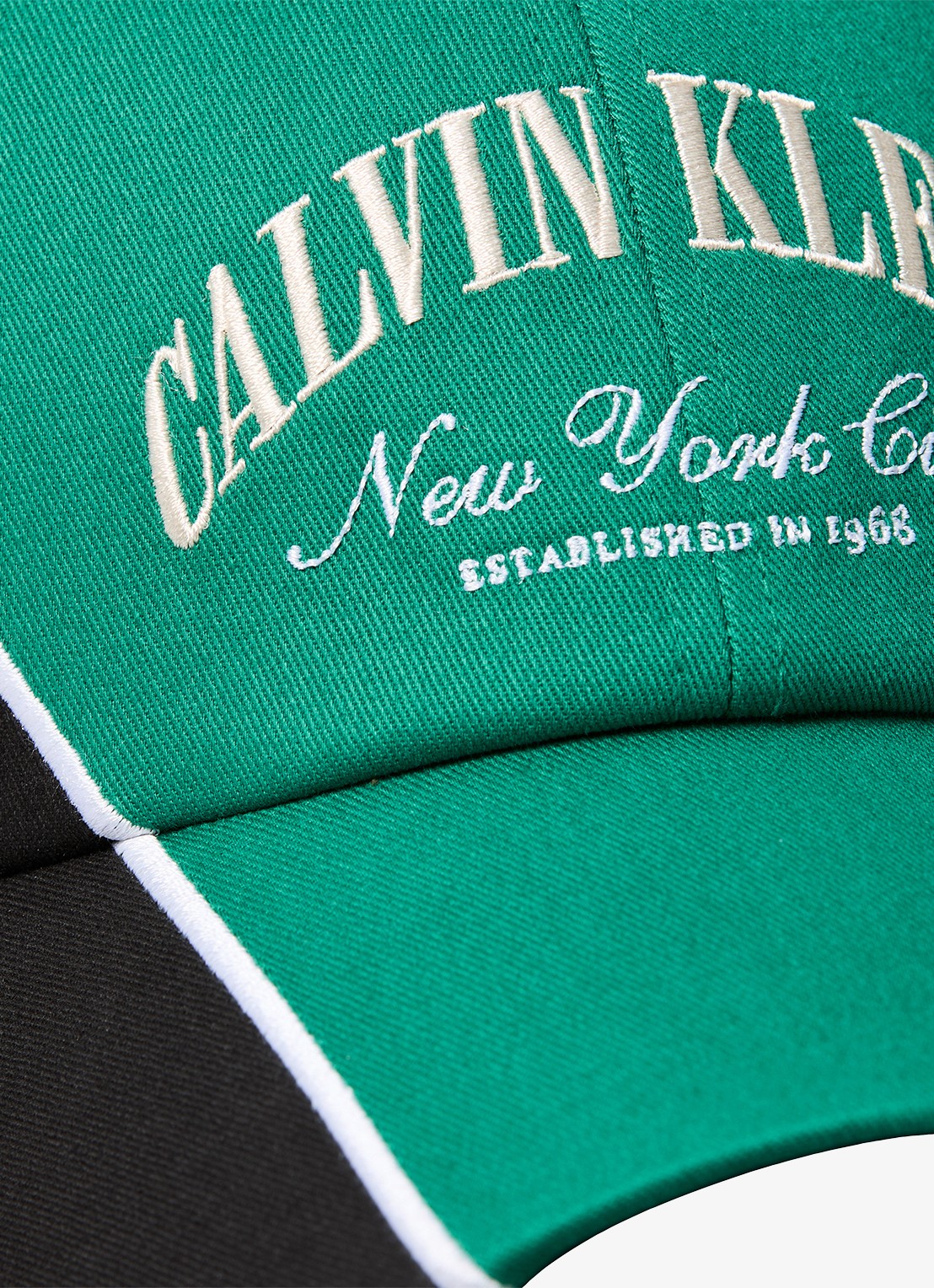 Calvin Klein Pet met logoborduring - detail 2 groen