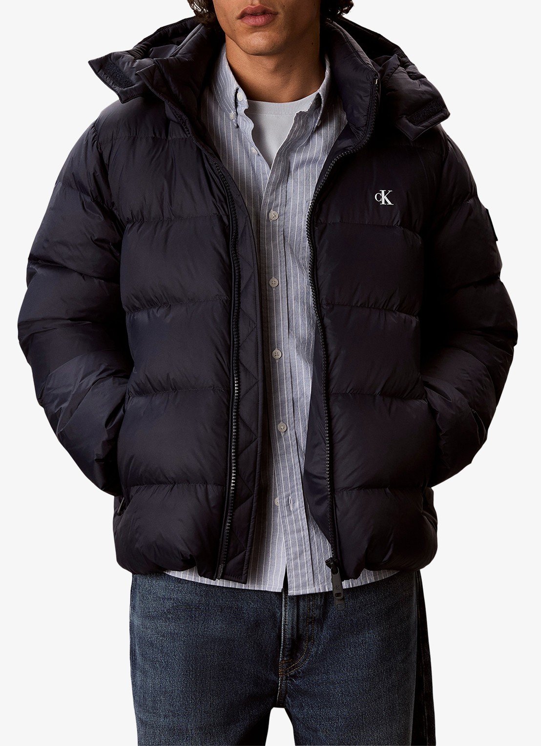 Calvin Klein Puffer jas met logo - detail dark sapphire-cef