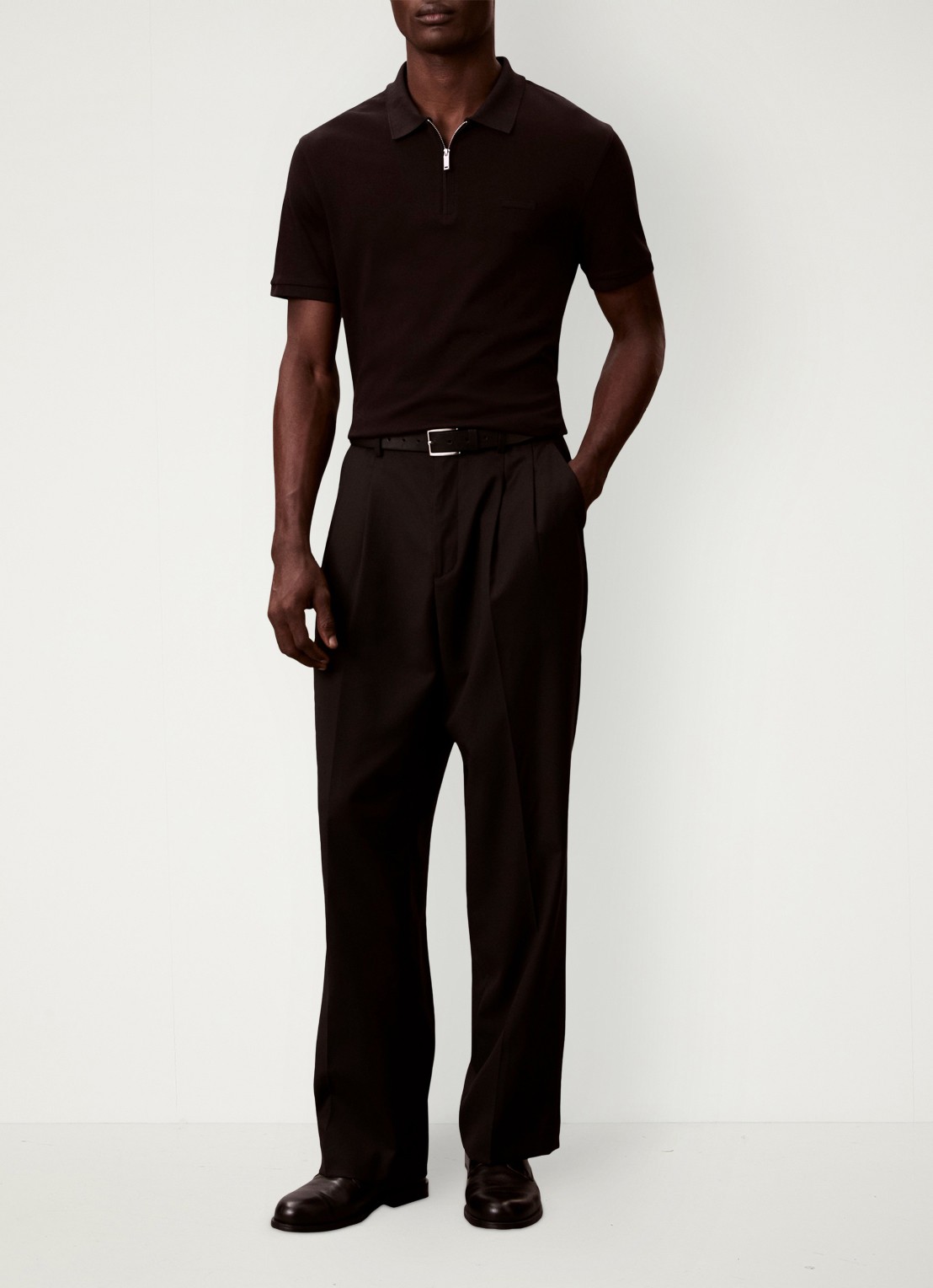 Calvin Klein Regular fit polo met logo - voorkant 2 zwart
