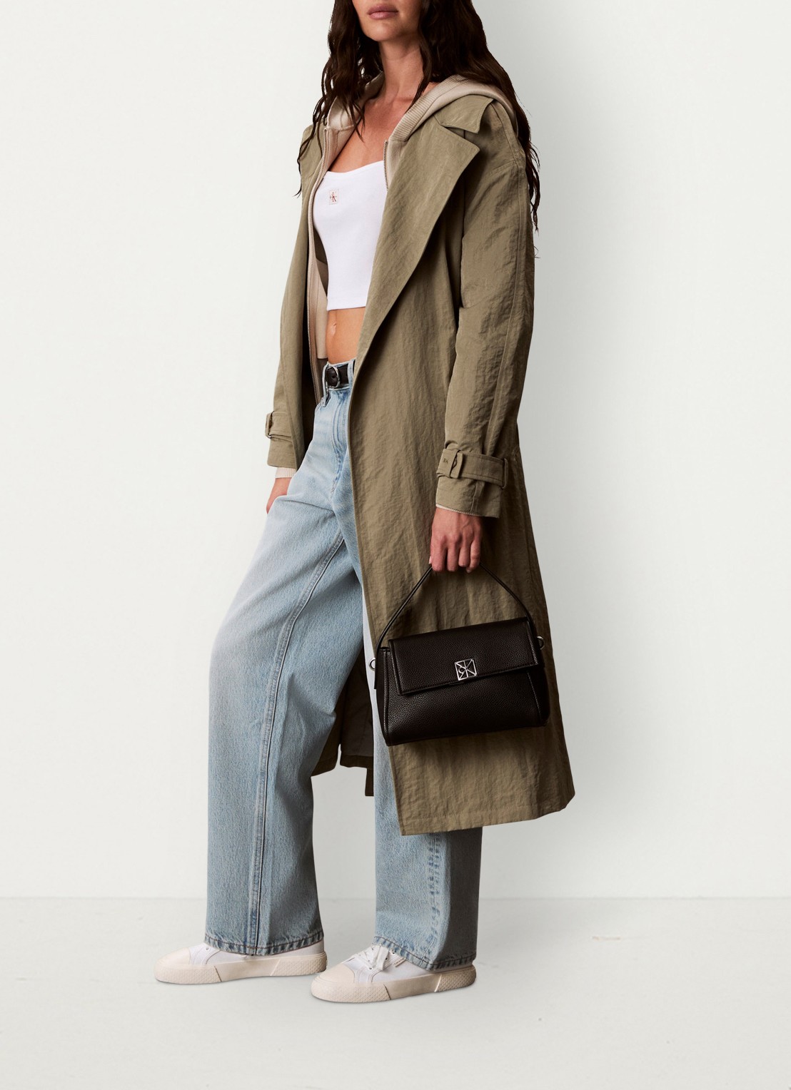 Calvin Klein Schoudertas met logo - detail 3 zwart