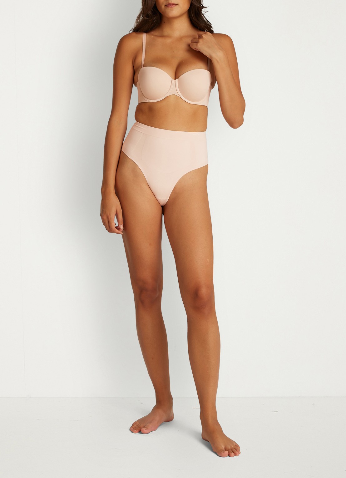 Calvin Klein Secure Sculpt high waisted corrigerende slip - voorkant 2 beige