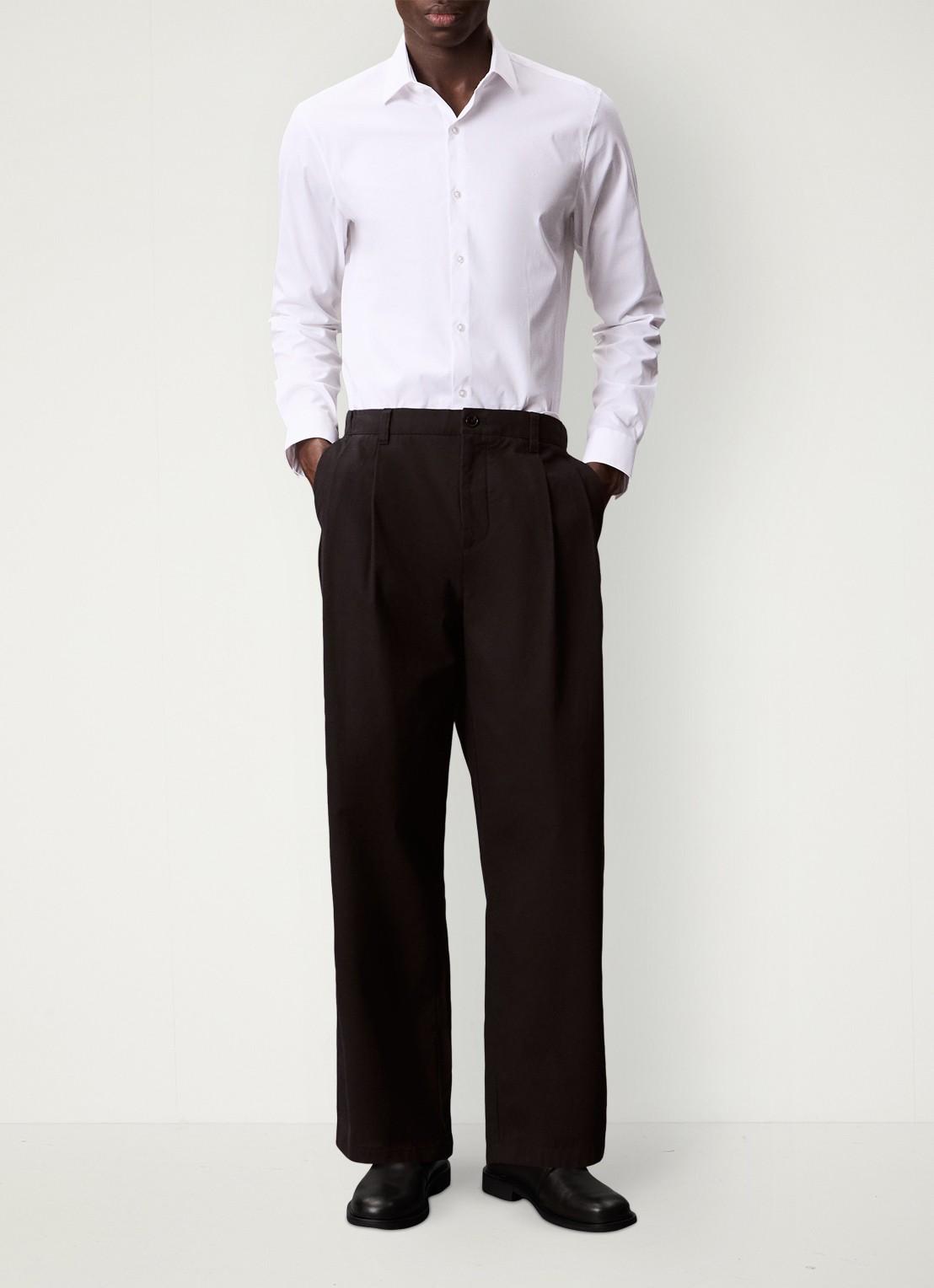 Calvin Klein Slim fit overhemd met dubbele manchet - voorkant 5 wit