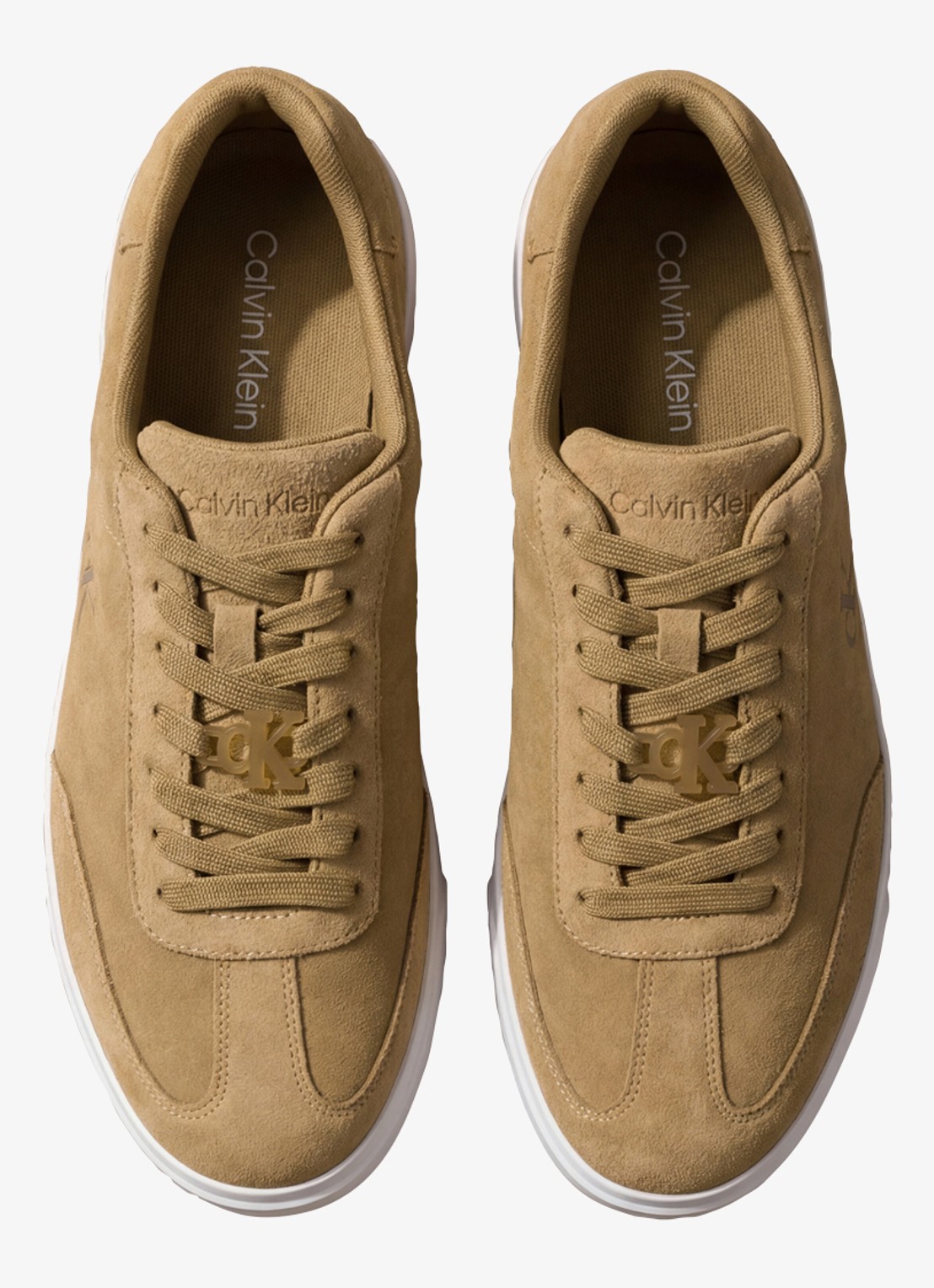 Calvin Klein Sneaker van suède - voorkant 3 camel