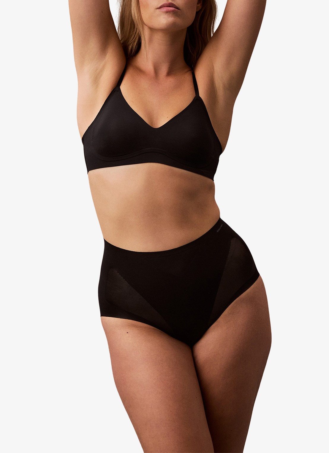 Calvin Klein Stay Put Stretch high wisted corrigerende slip - detail zwart