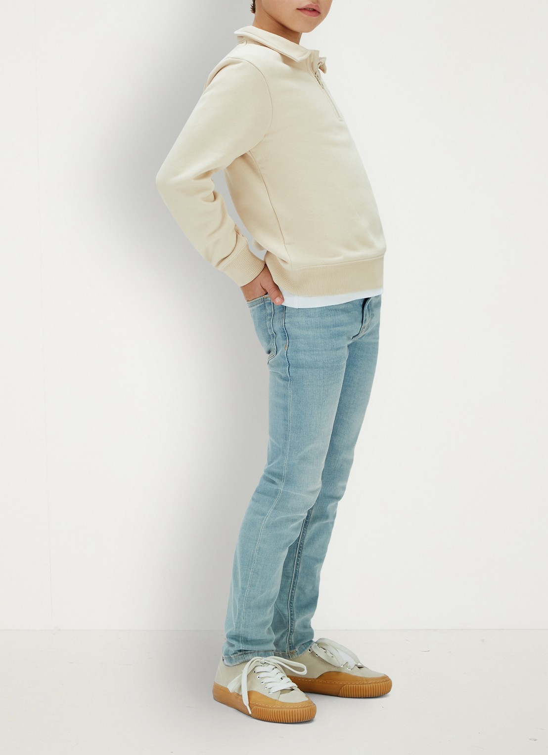 Calvin Klein Straight fit jeans met lichte wassing - detail 2 indigo