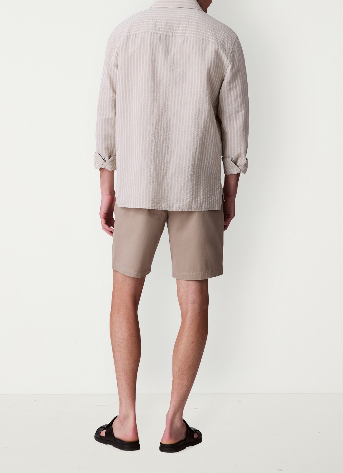 Calvin Klein Straight fit korte broek met steekzakken - achterkant 3 khaki