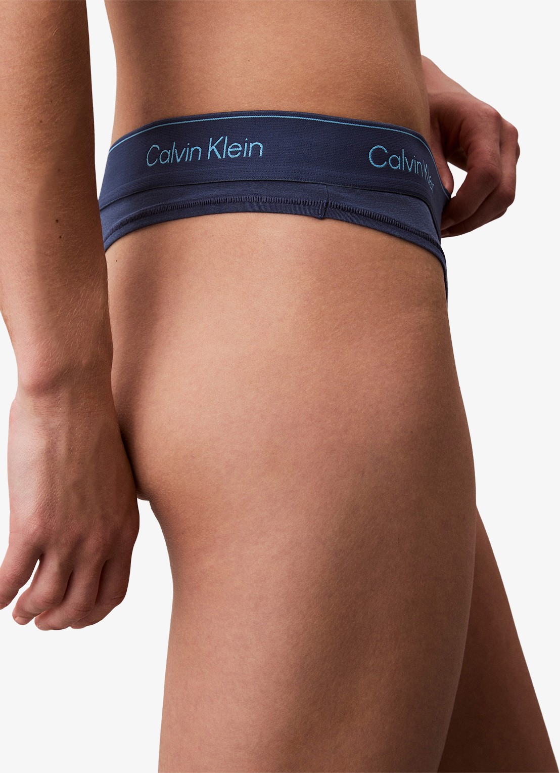 Calvin Klein String met logoband - detail 5 donkerblauw