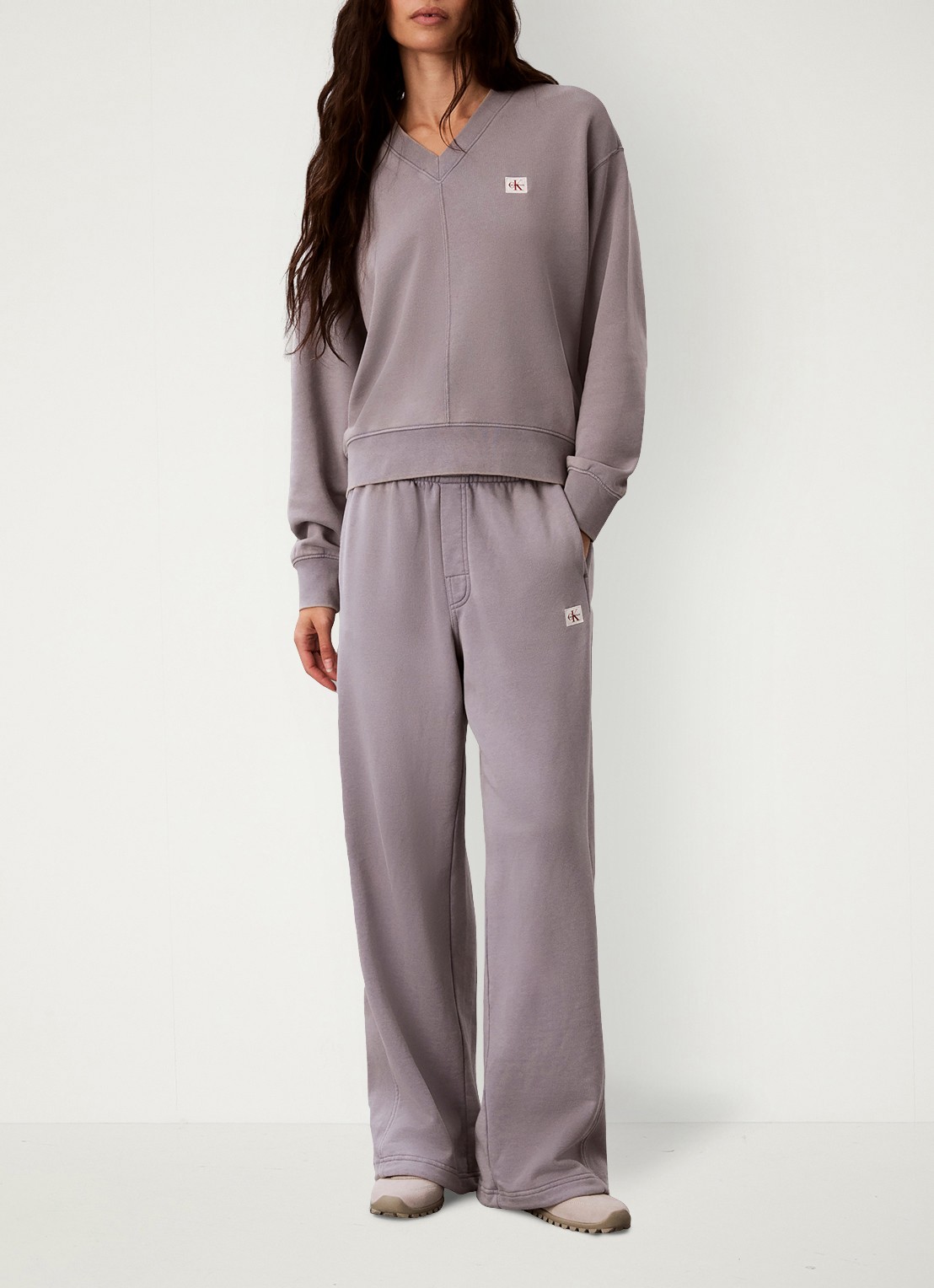Calvin Klein Sweater met logoborduring - voorkant 7 grijs