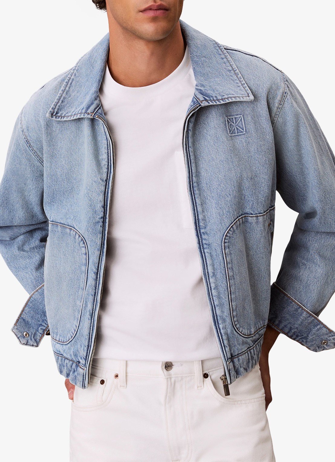 Calvin Klein T-shirt met borstzak - detail 2 wit