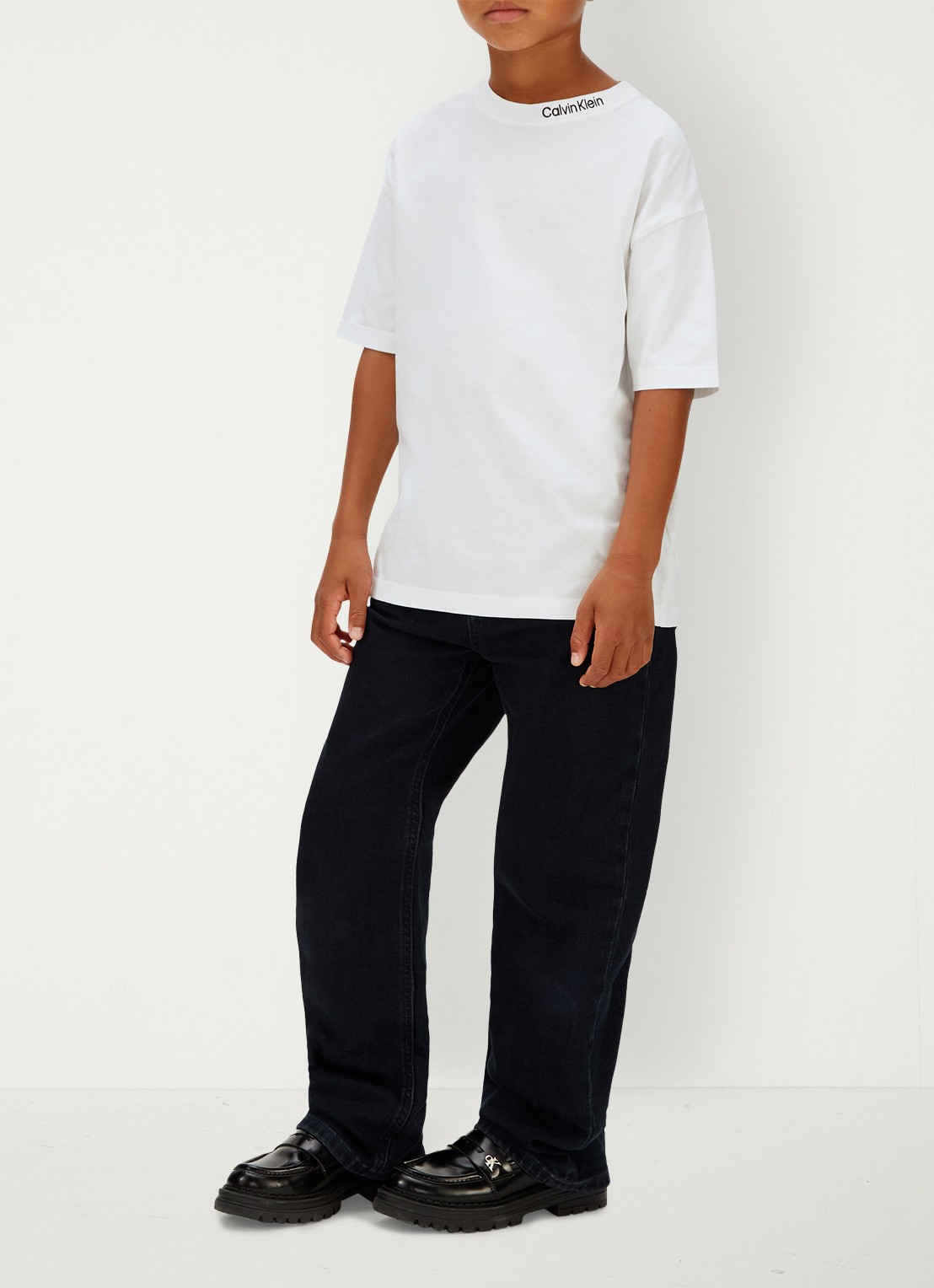 Calvin Klein T-shirt met logo - voorkant 2 wit