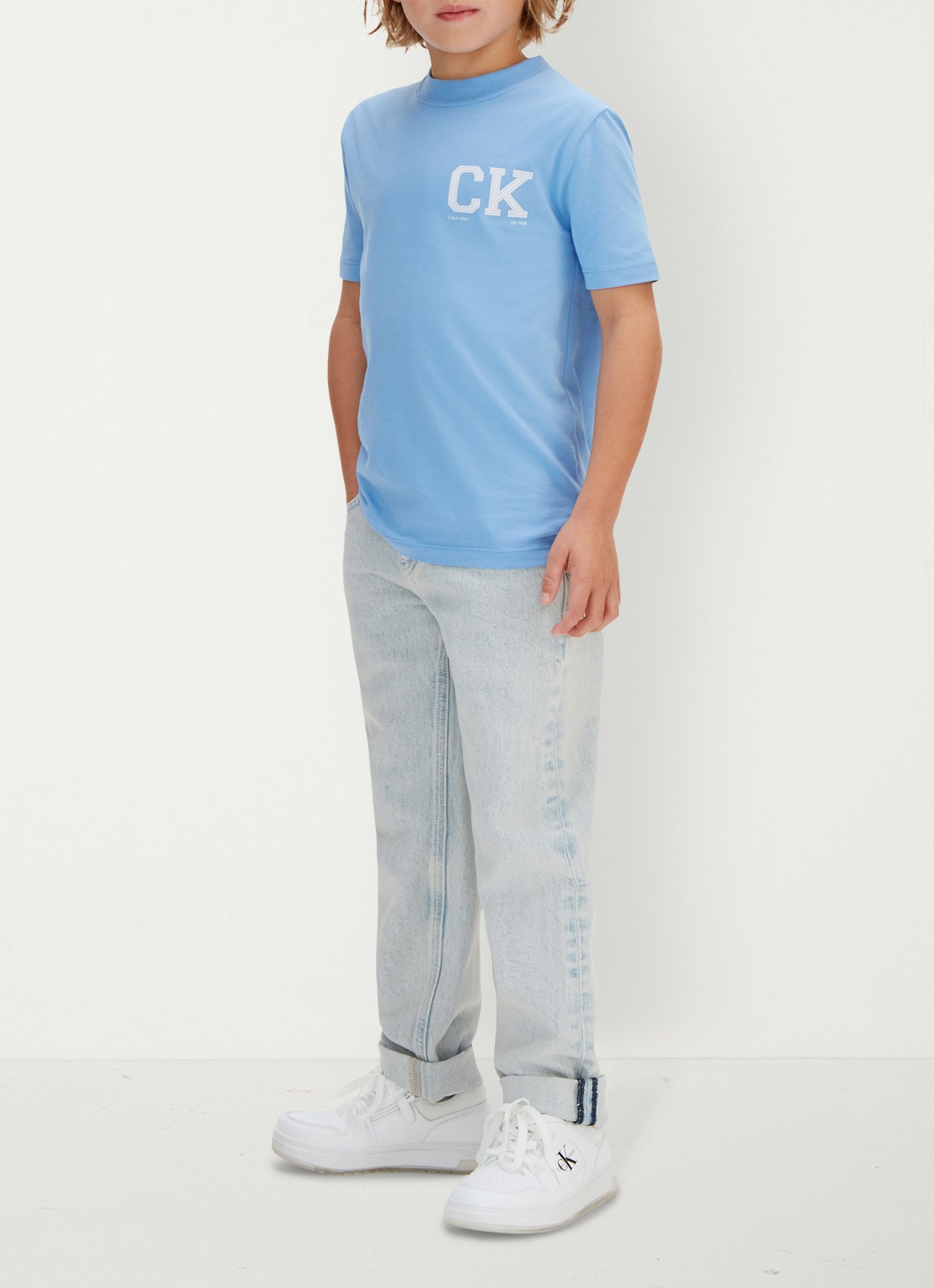 Calvin Klein T-shirt met logo - voorkant 2 blauw