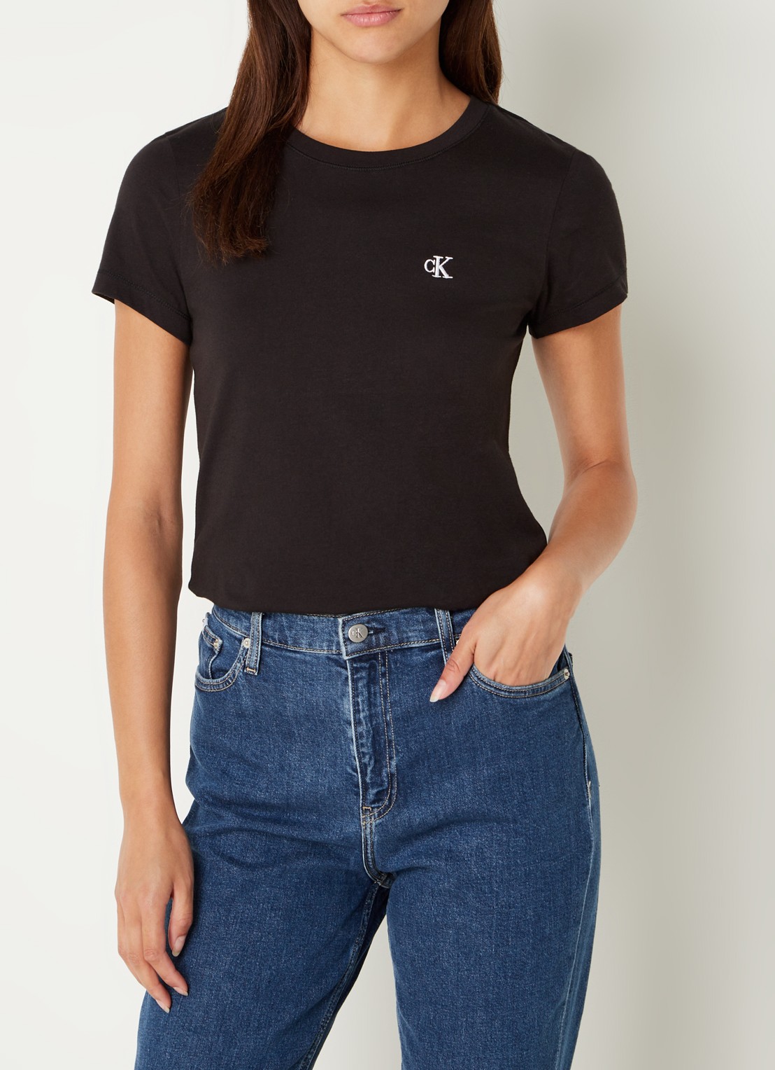 Calvin Klein T-shirt met logoborduring - detail 2 zwart