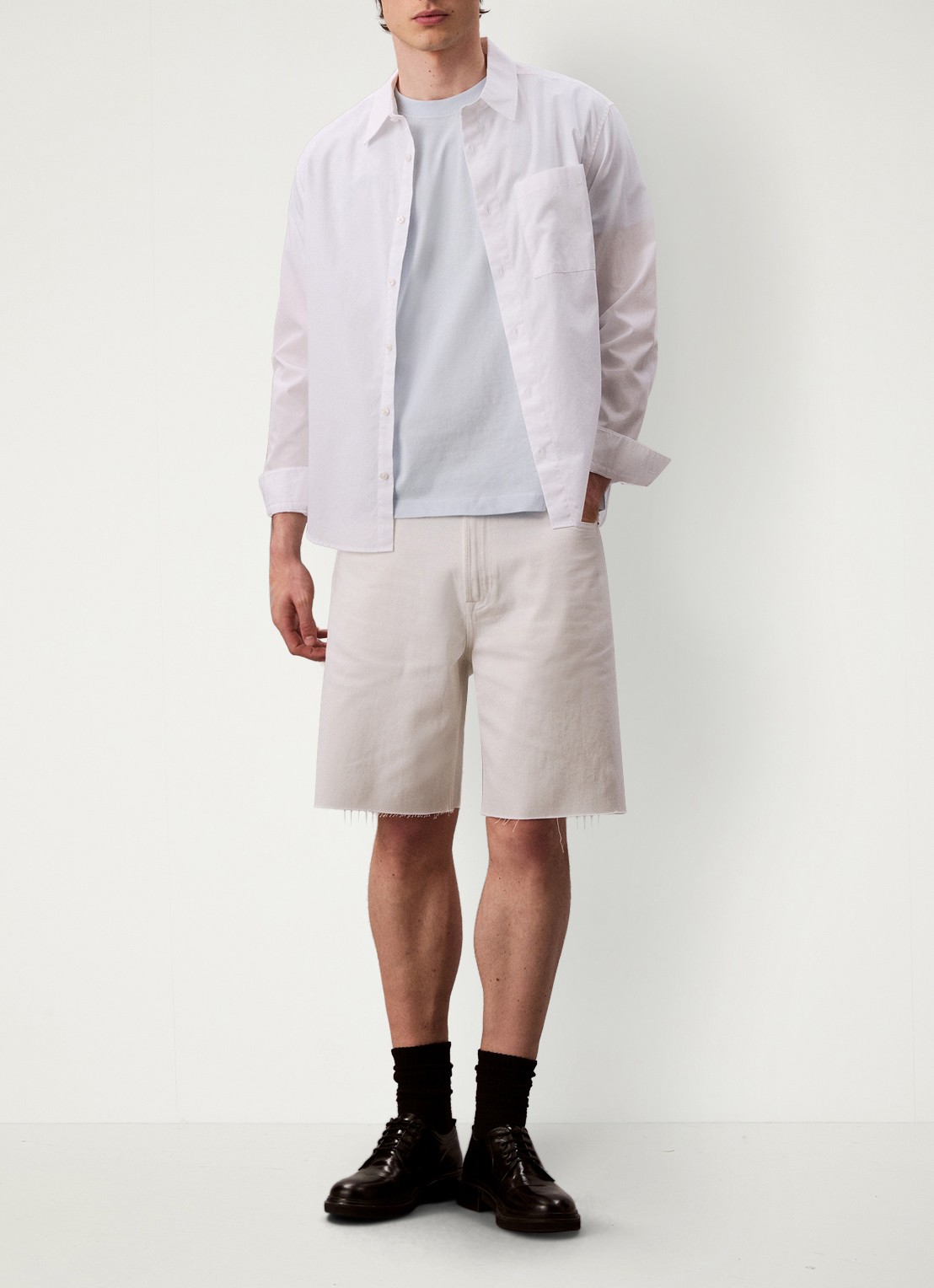 Calvin Klein T-shirt met logoborduring - voorkant 2 lichtgrijs