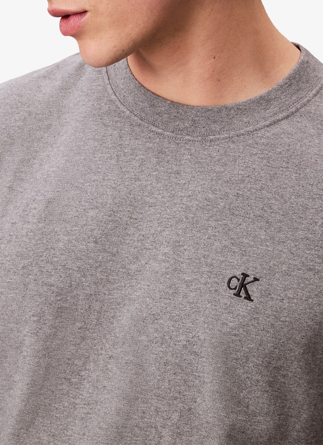 Calvin Klein T-shirt met logoborduring - detail 5 grijsmele