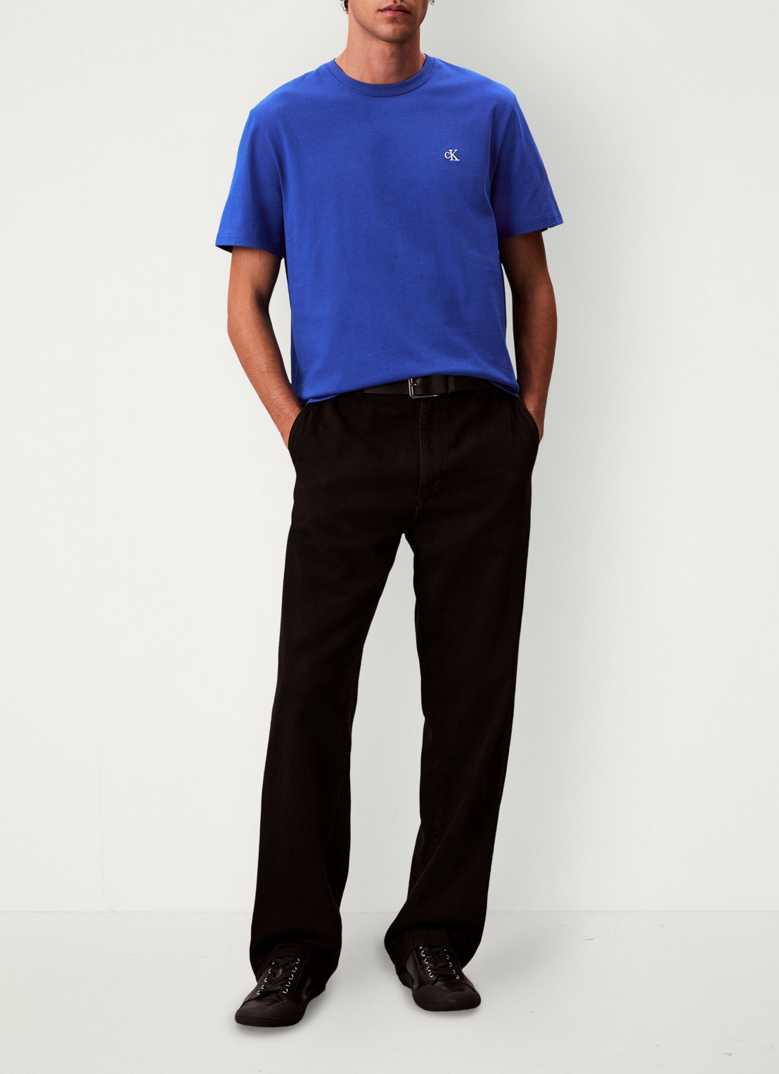 Calvin Klein T-shirt met logoborduring - voorkant 3 kobaltblauw