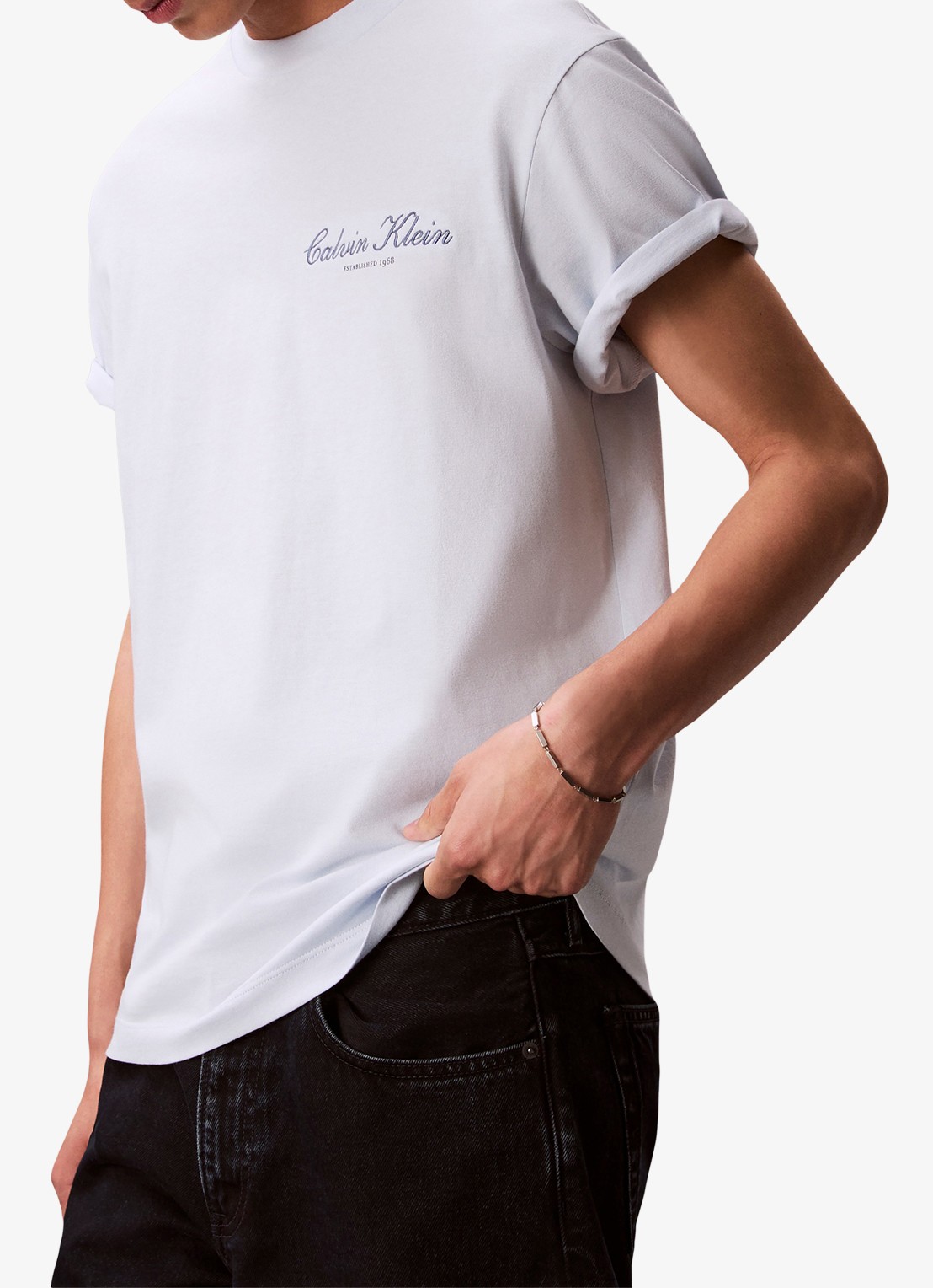 Calvin Klein T-shirt met logoborduring - detail 3 gebroken wit