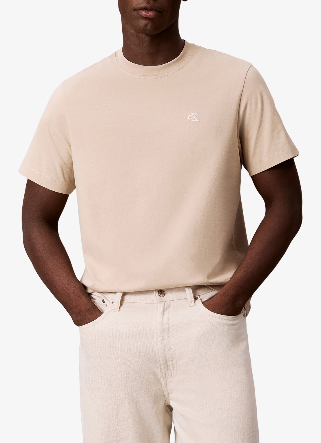 Calvin Klein T-shirt met logoborduring - detail white pepper-pf0 /  wit