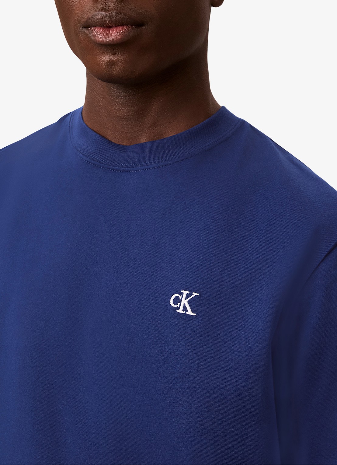 Calvin Klein T-shirt met logoborduring - detail 5 estate blue-5ma / blauw