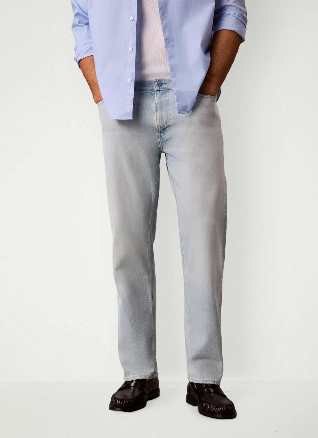 Calvin Klein Tapered fit Jeans met steekzakken - detail vintage whisper-za5 /  lichtblauw