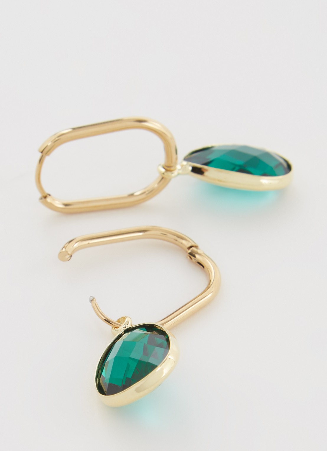 Camps & Camps Oorringen met hanger verguld - detail groen