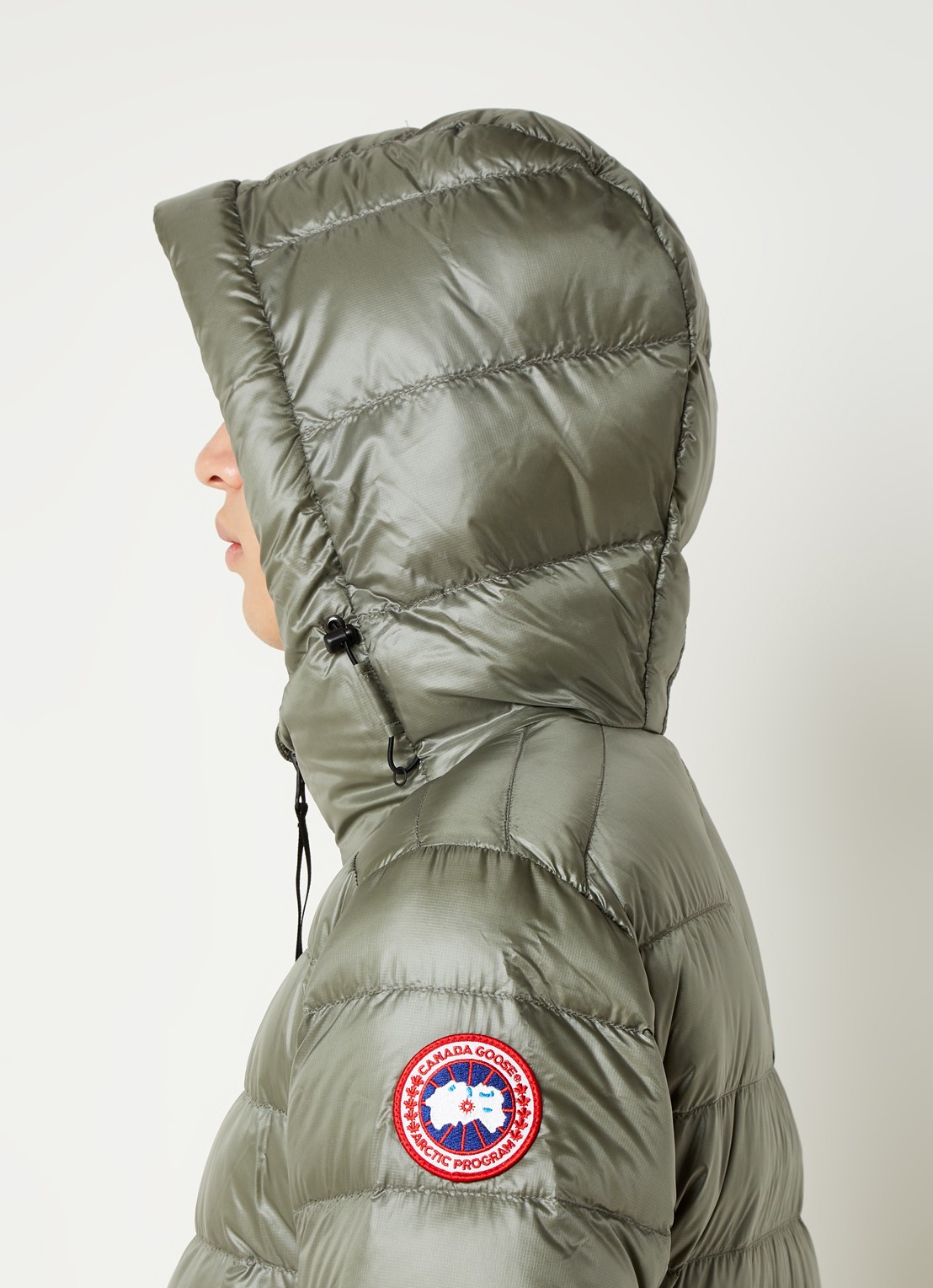 Canada Goose Crofton puffer jack met capuchon en donsvulling - detail 5 bronsgroen