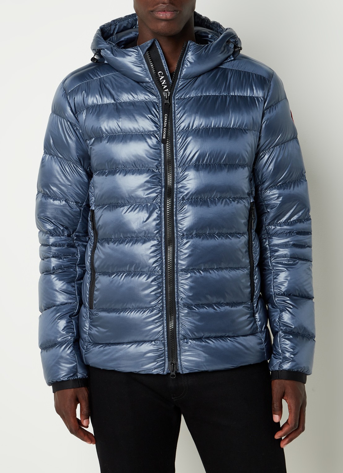 Canada Goose Crofton puffer jack met capuchon en donsvulling - detail 4 middenblauw