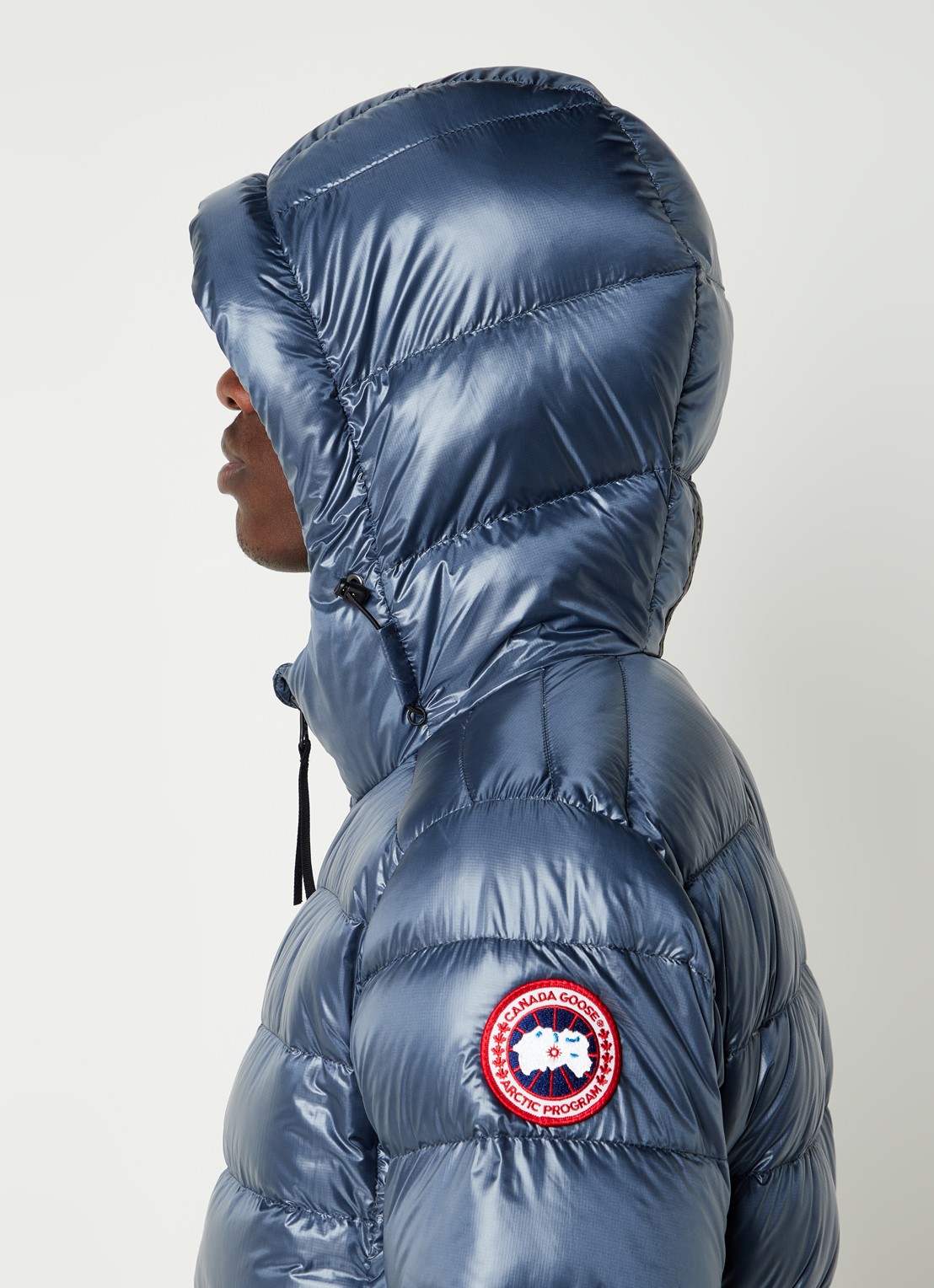 Canada Goose Crofton puffer jack met capuchon en donsvulling - detail 5 middenblauw