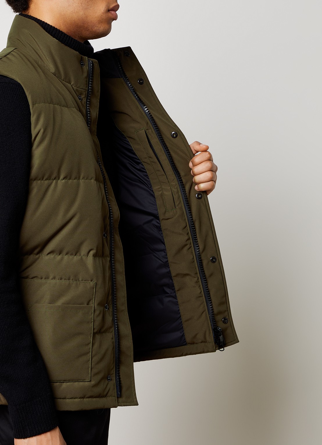 Canada Goose Freestyle gewatteerde bodywarmer met donsvulling en steekzakken - detail 4 legergroen