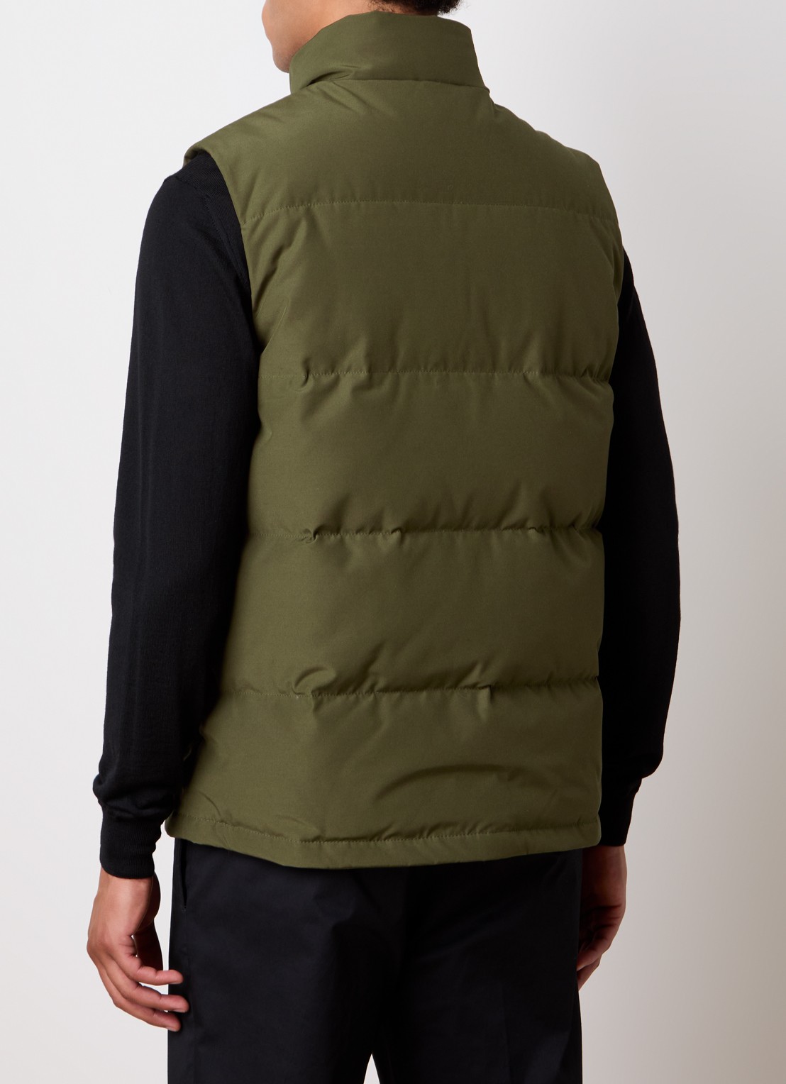 Canada Goose Freestyle gewatteerde bodywarmer met donsvulling en steekzakken - achterkant 6 olijfgroen