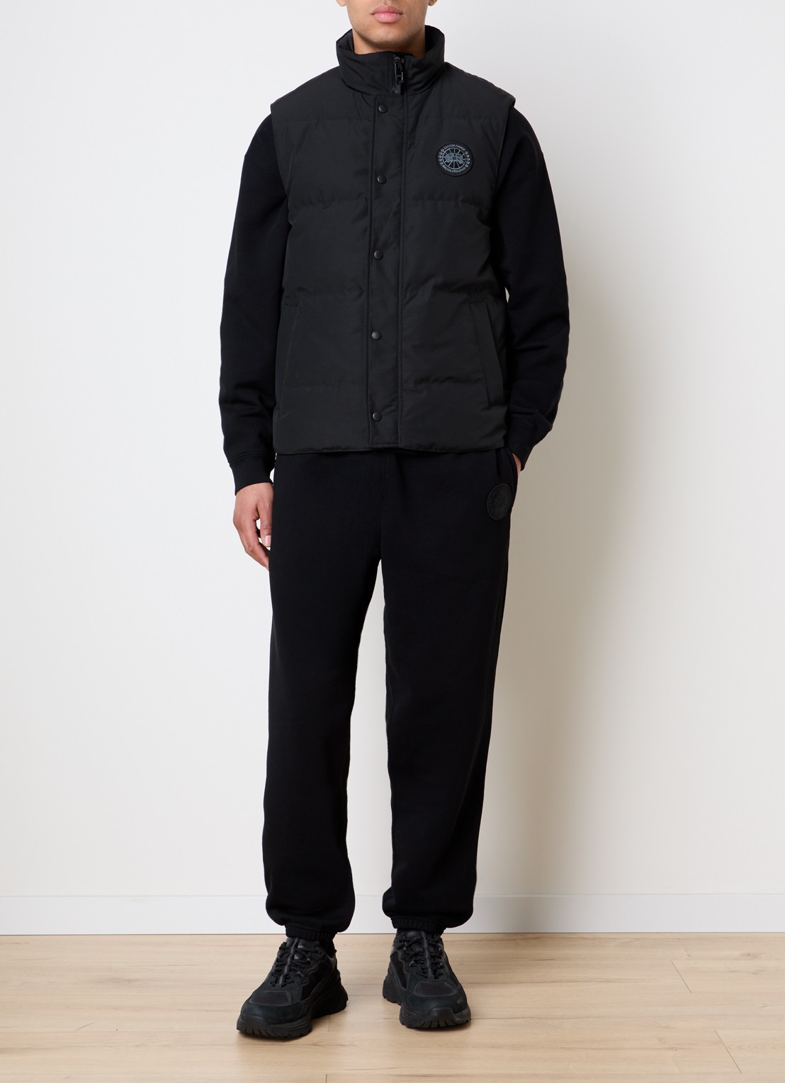 Canada Goose Garson bodywarmer met logo - voorkant 5 zwart