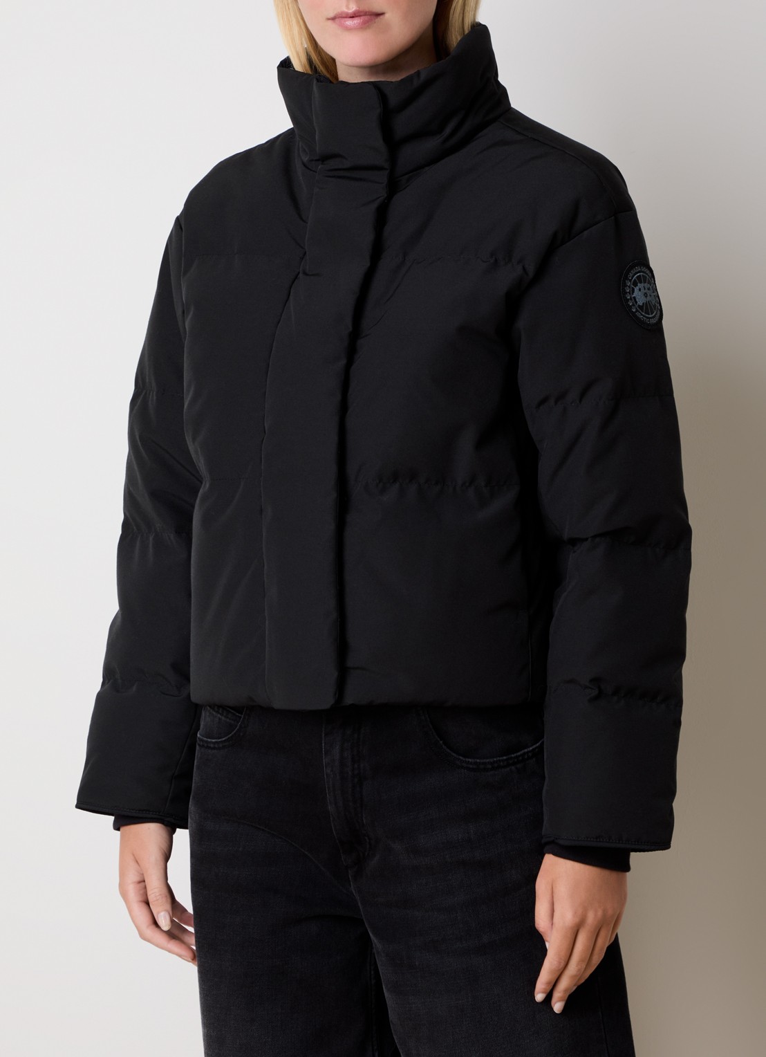 Canada Goose Grandview cropped puffer jack met ritszakken en logo - detail 2 zwart