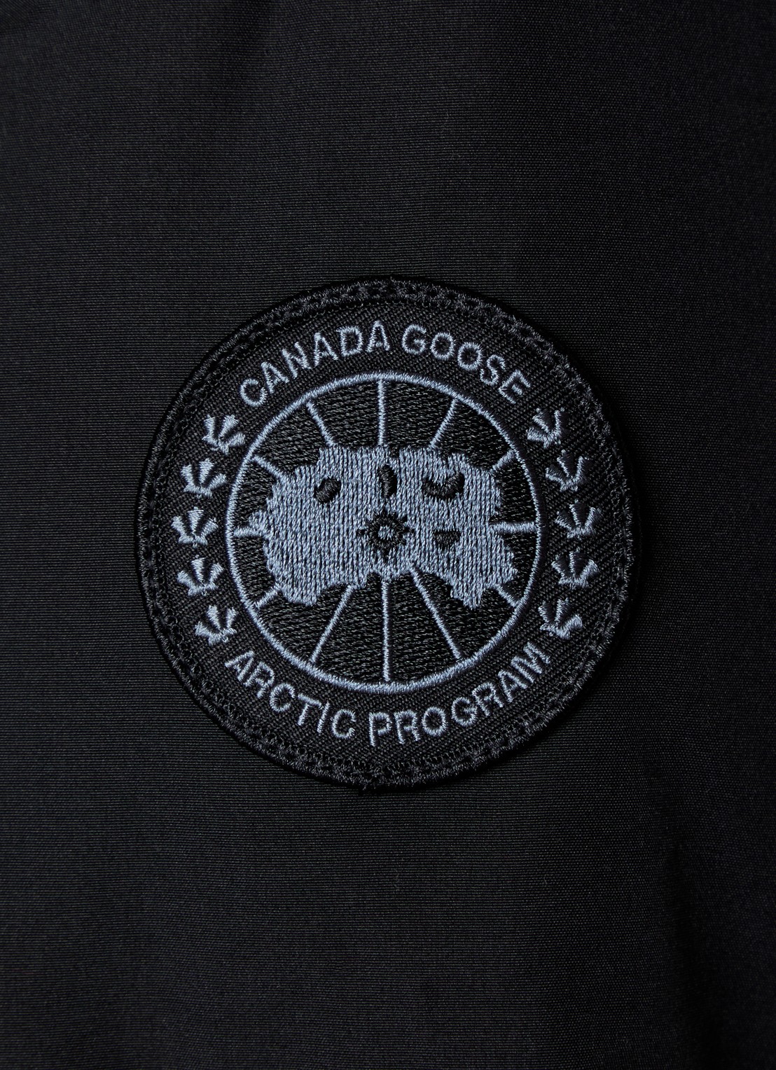 Canada Goose Grandview cropped puffer jack met ritszakken en logo - detail 4 zwart