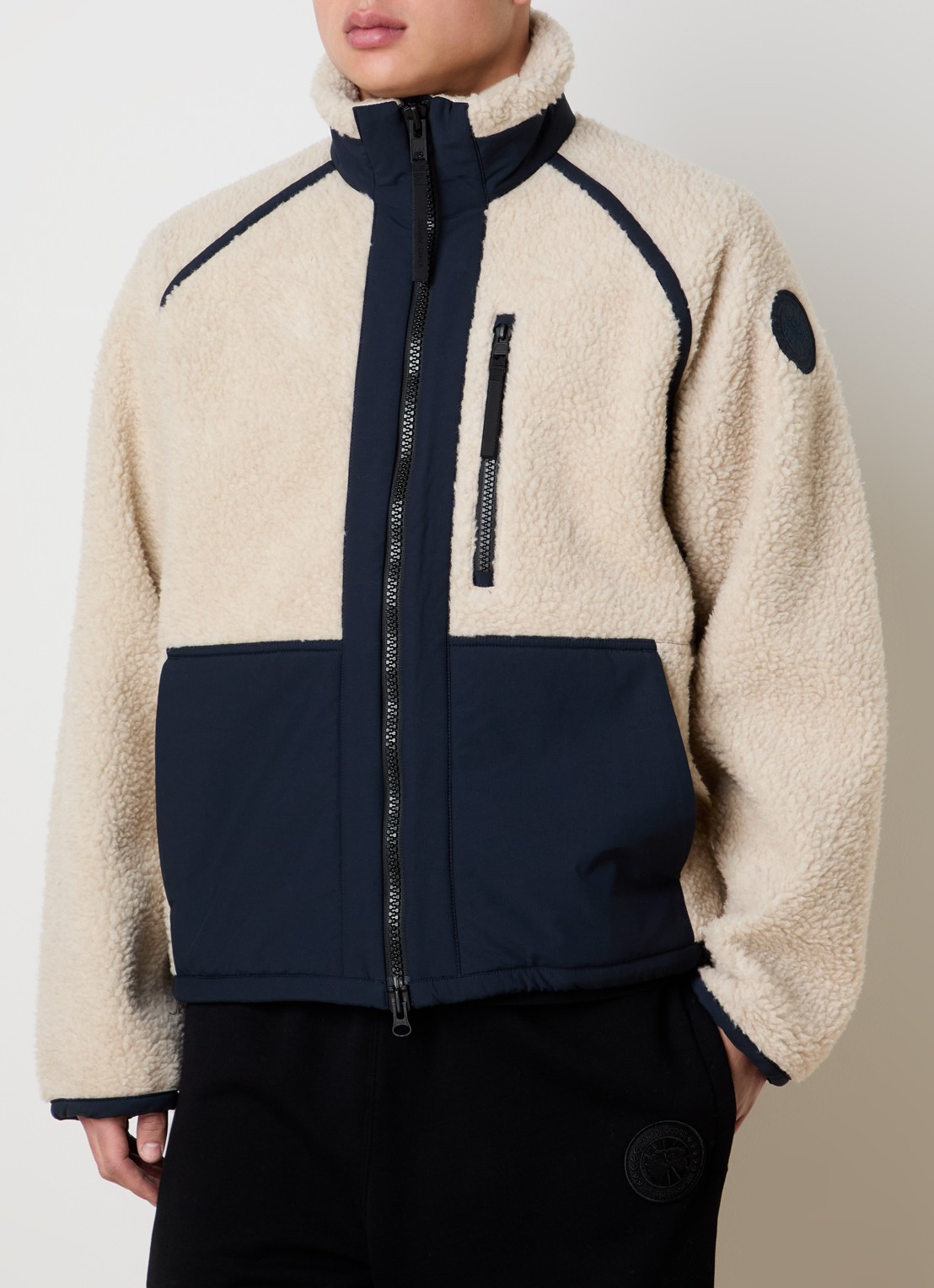 Canada Goose Jack van teddy in wolblend met steekzakken - detail 3 creme