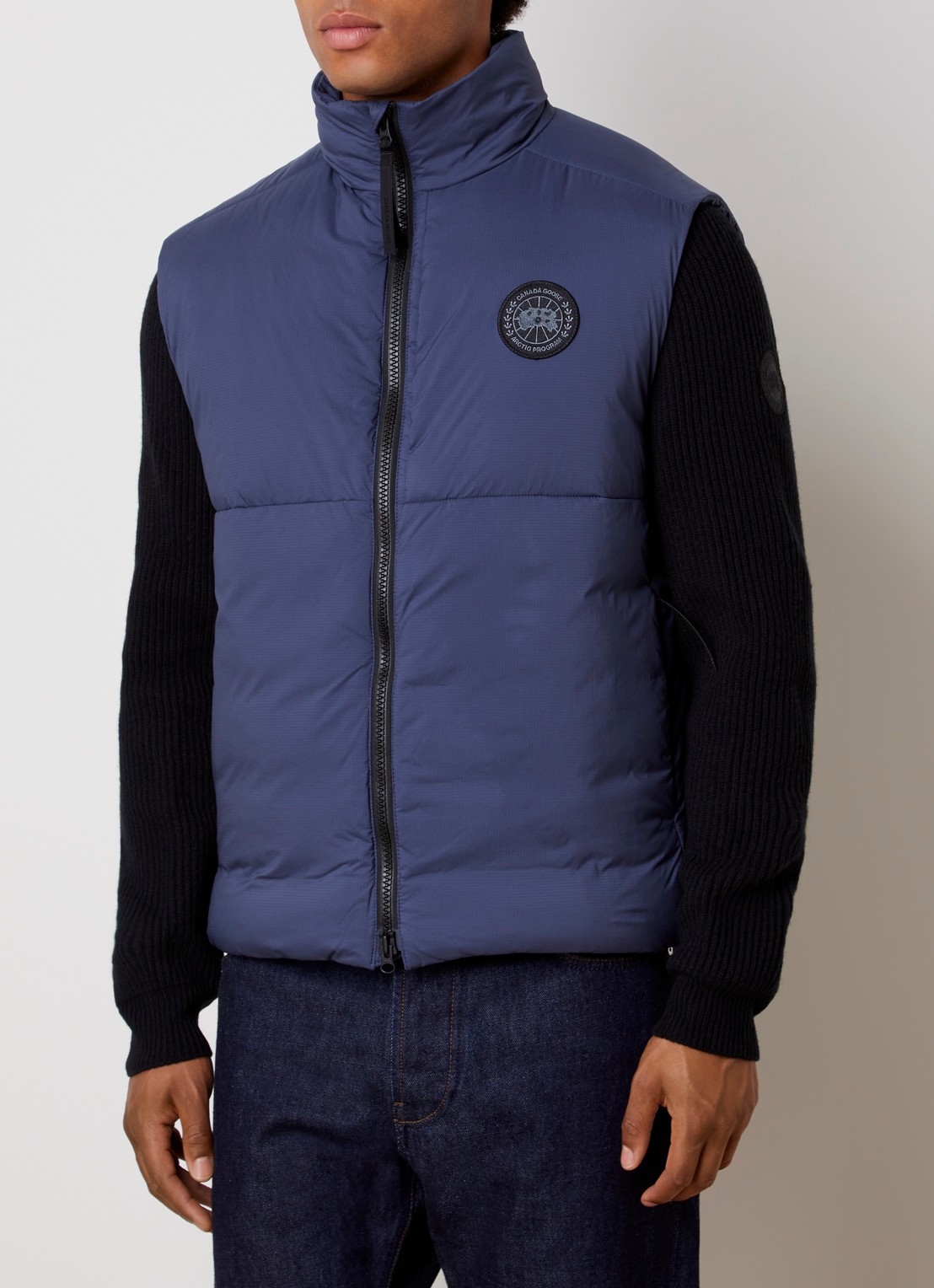 Canada Goose Lodge gewatteerde bodywarmer met ritszakken - detail staalblauw